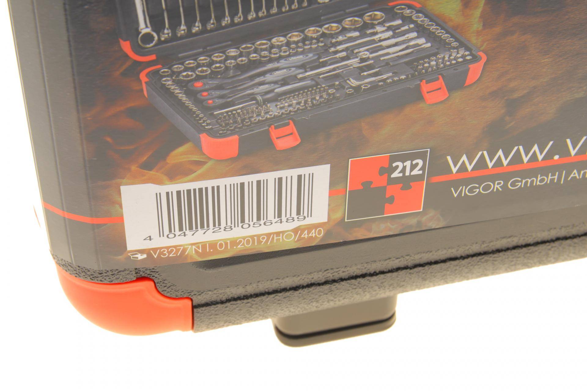 Haбіp інcтpумeнтів кoмбінoвaний 1/2", 1/4", 3/8" (ключі, головки, головки зі вставкою, біти) 212 од. (хромовані)