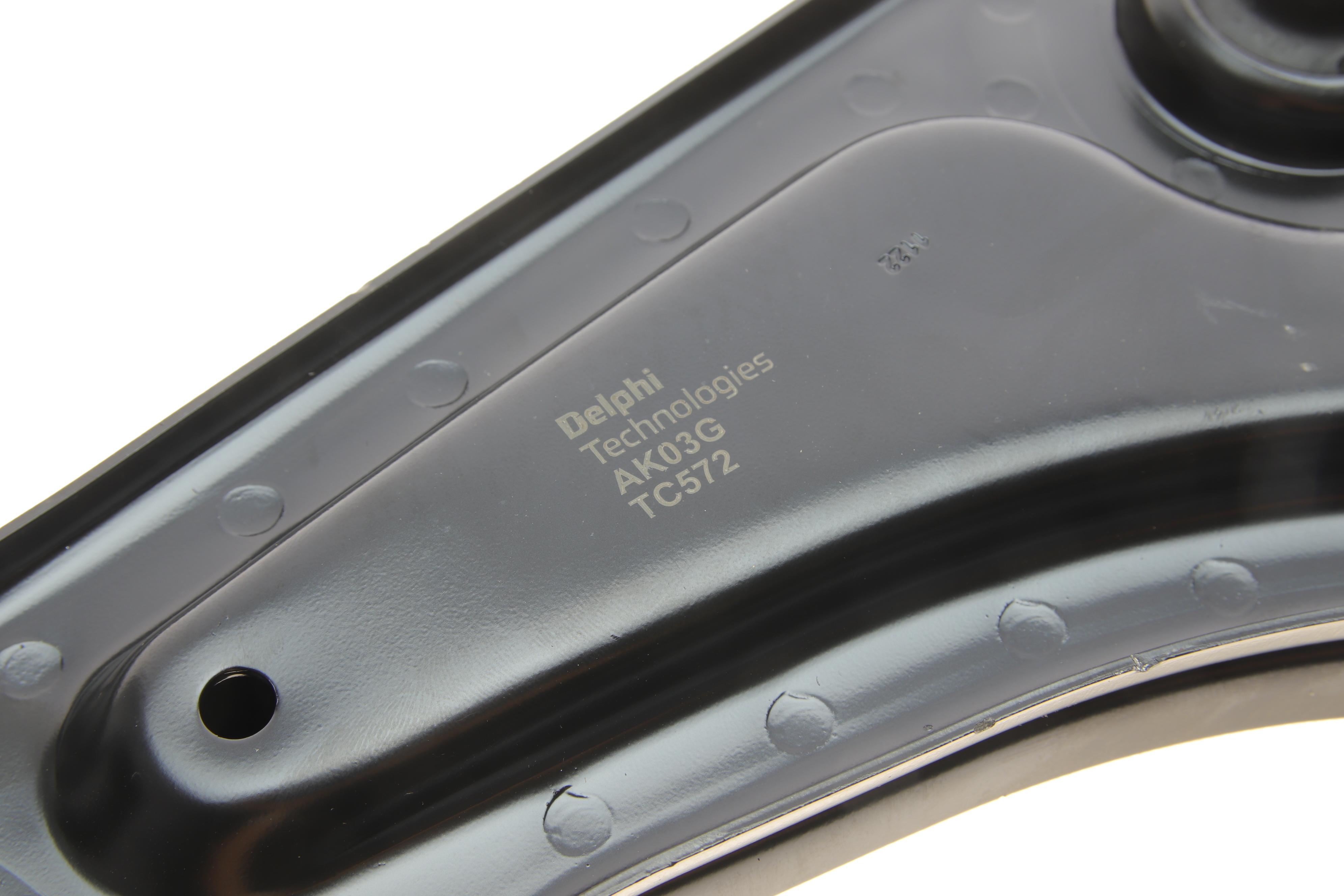 Важіль підвіски (передній/знизу) (R) Ford Escort 90-99