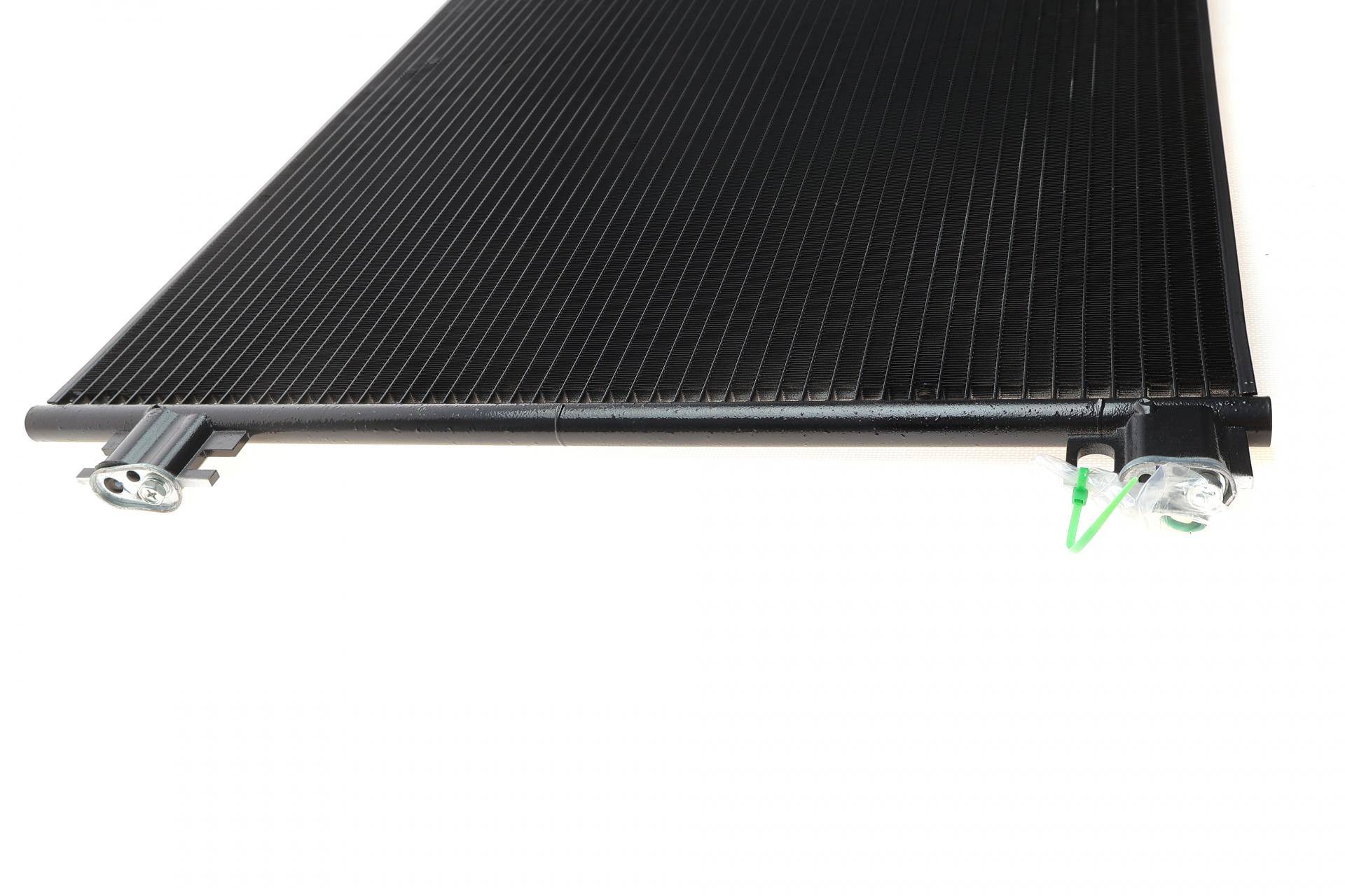 Радіатор кондиціонера Renault Kadjar 15-