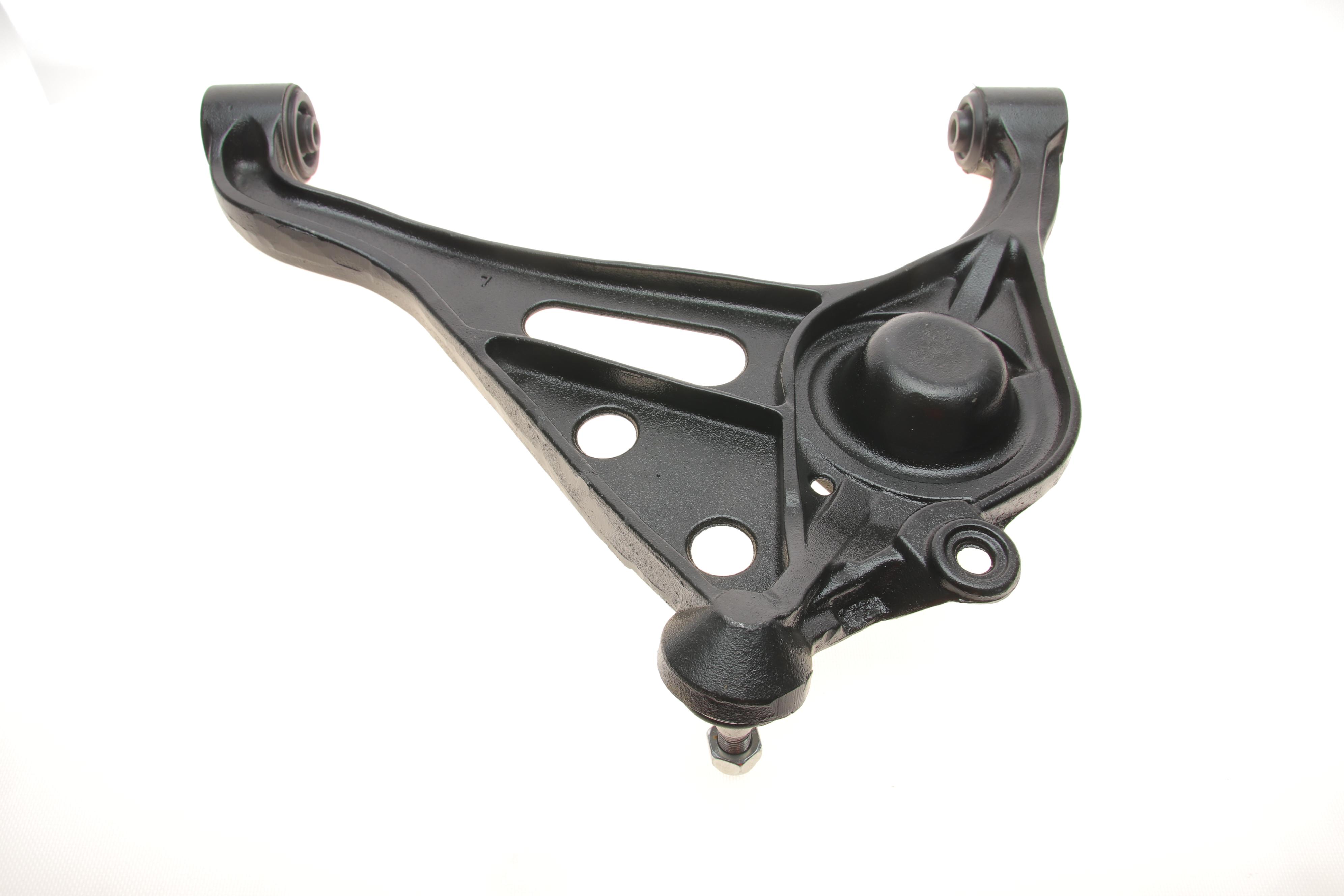 Важіль підвіски (передній) (L) Suzuki Vitara I/Grand Vitara I 98-05