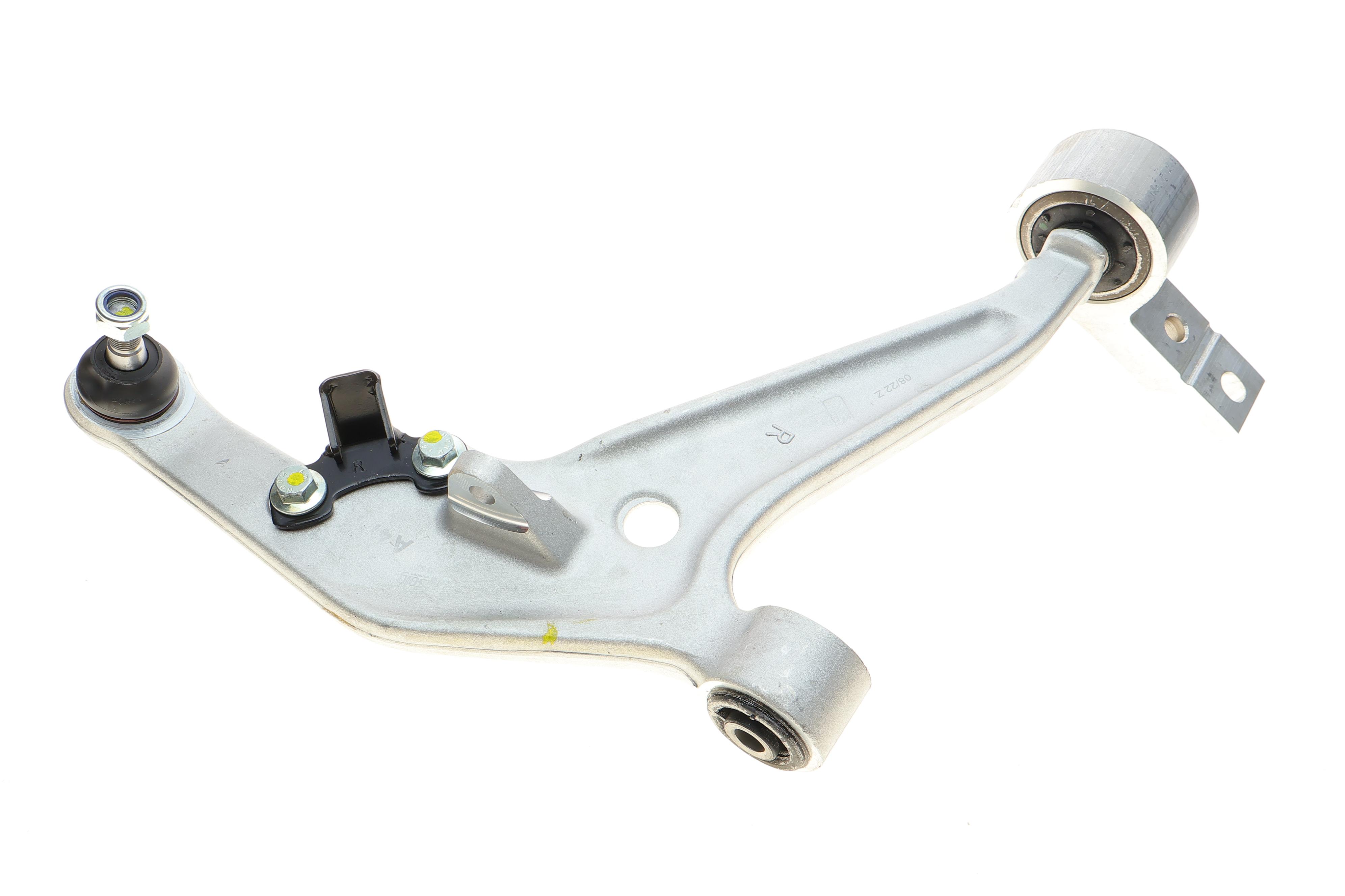 Важіль підвіски (передній) (R) Nissan X-Trail 01-13