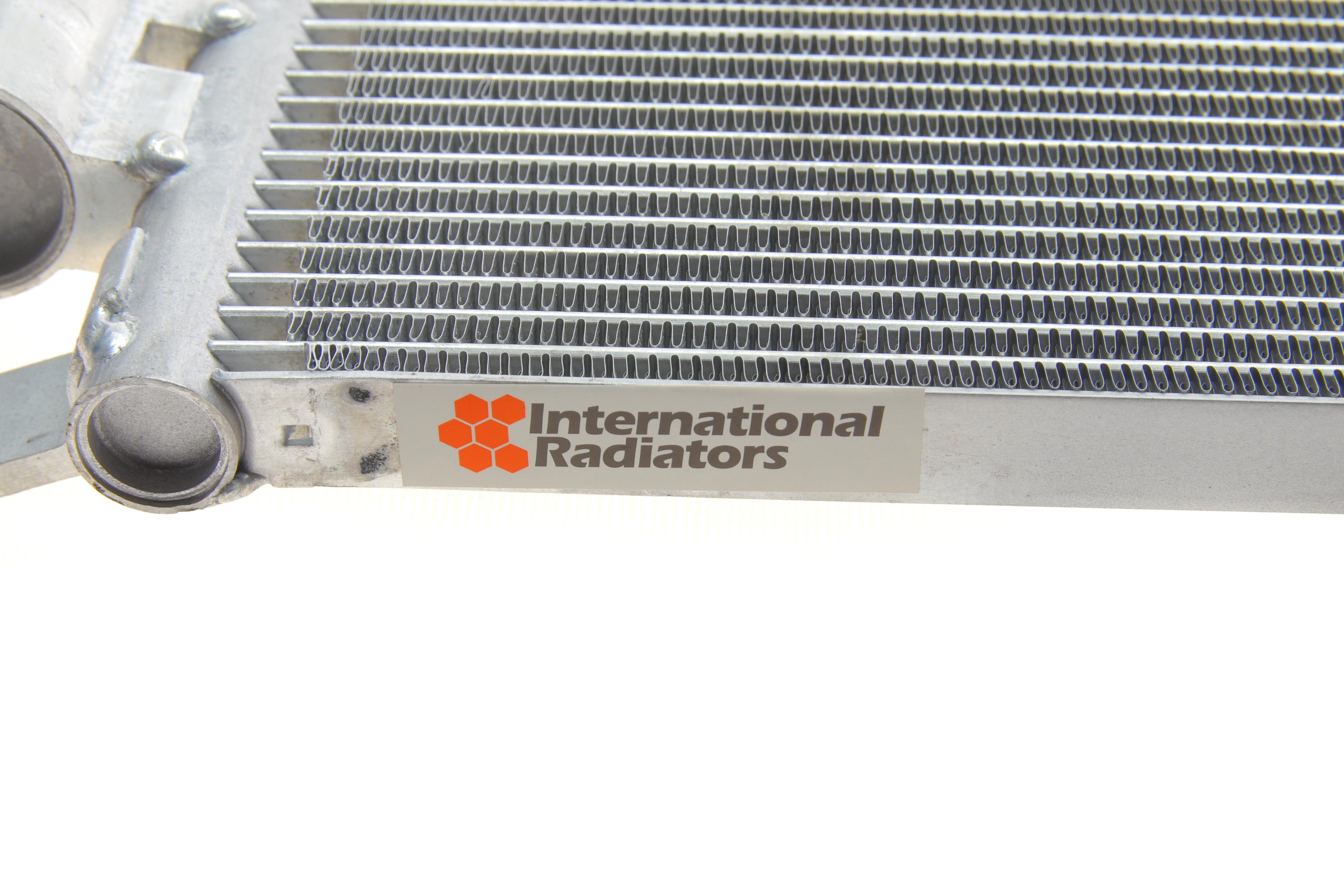 Радіатор кондиціонера (з осушувачем) Hyundai Santa Fe II 2.0/2.2CRDi 06-12