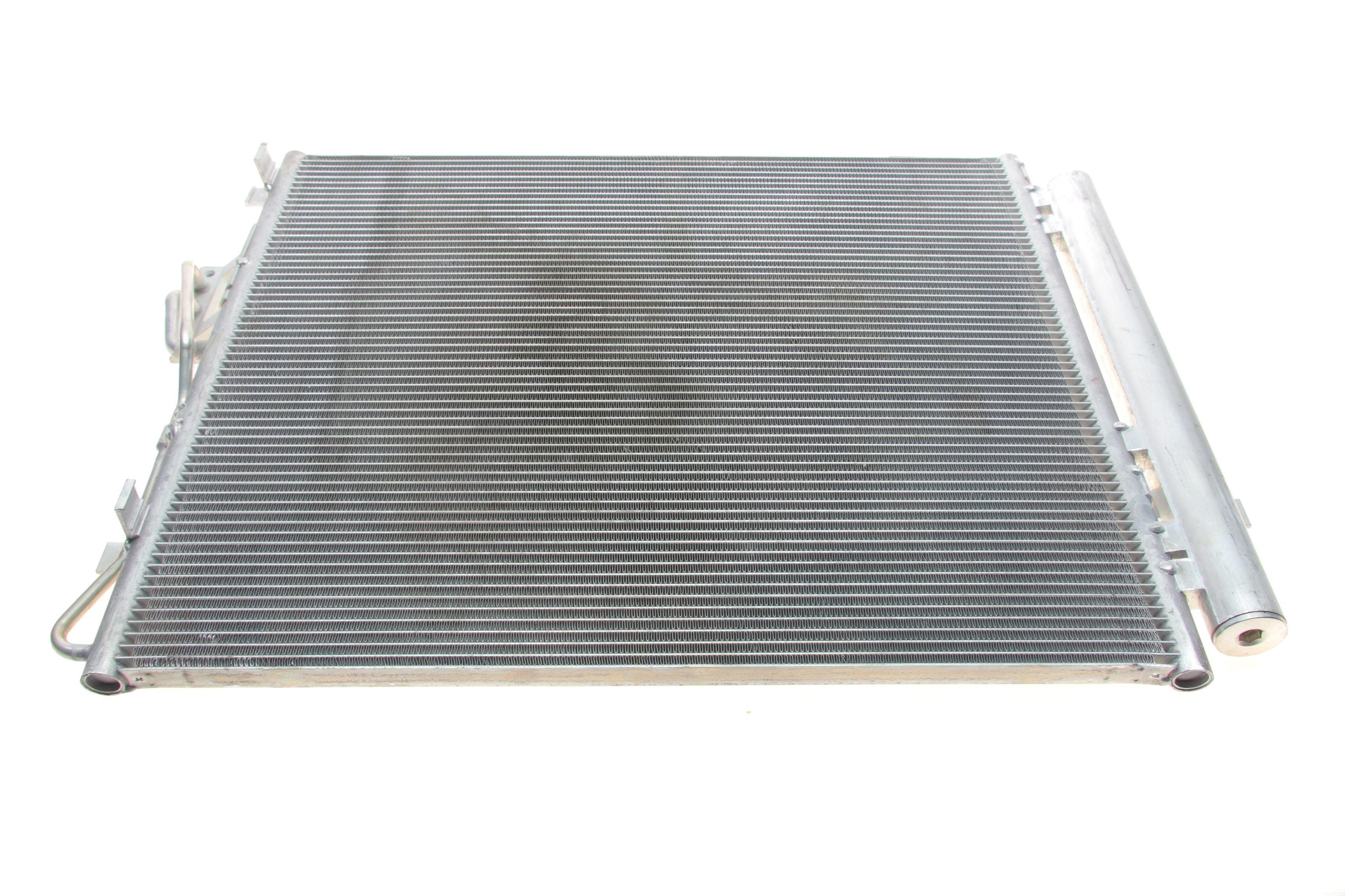 Радіатор кондиціонера (з осушувачем) Hyundai Santa Fe II 2.0/2.2CRDi 06-12