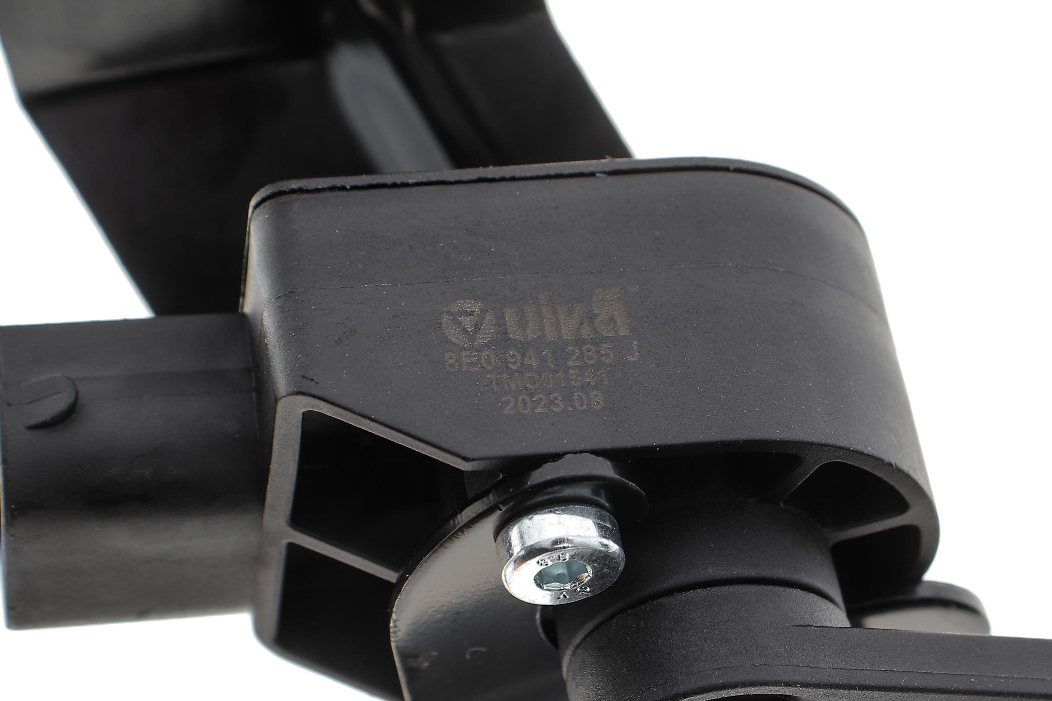 Датчик регулювання кута нахилу фар Audi A4 00-08