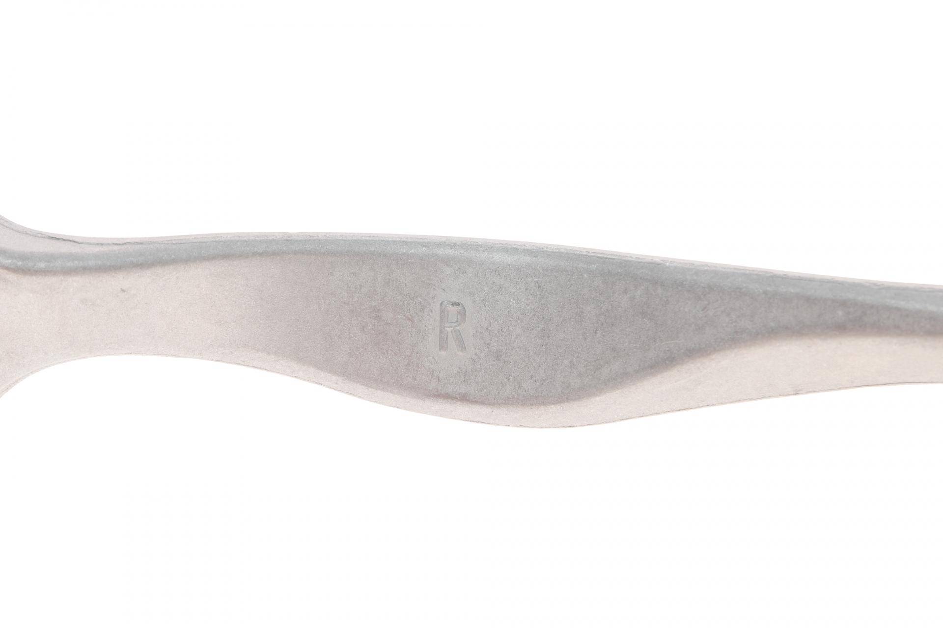 Важіль підвіски (передній/зверху/ззаду) (R) Audi A4/A6/A8/Skoda SuperB/VW Passat B5 94-05