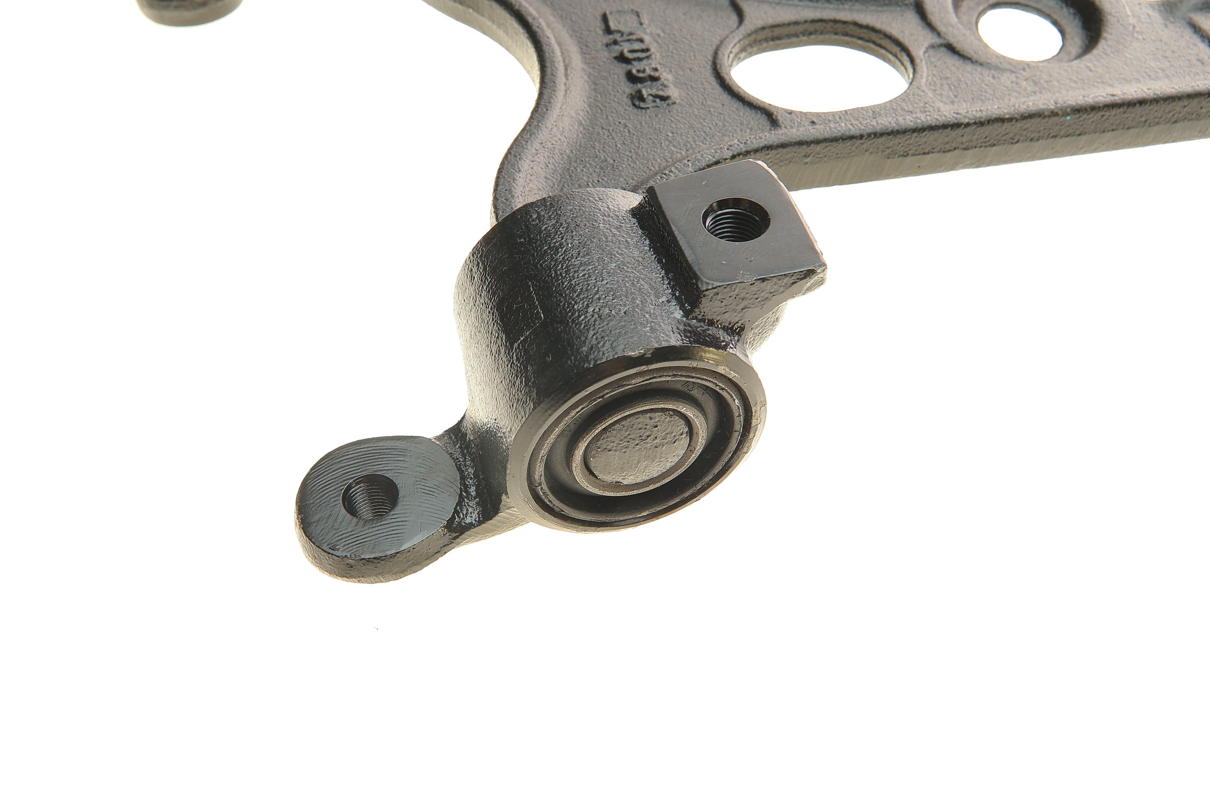 Важіль підвіски (передній/знизу) (R) Citroen Jumpy/Evasion/Fiat Scudo/Ulysse/Peugeot 806/Expert 94-0