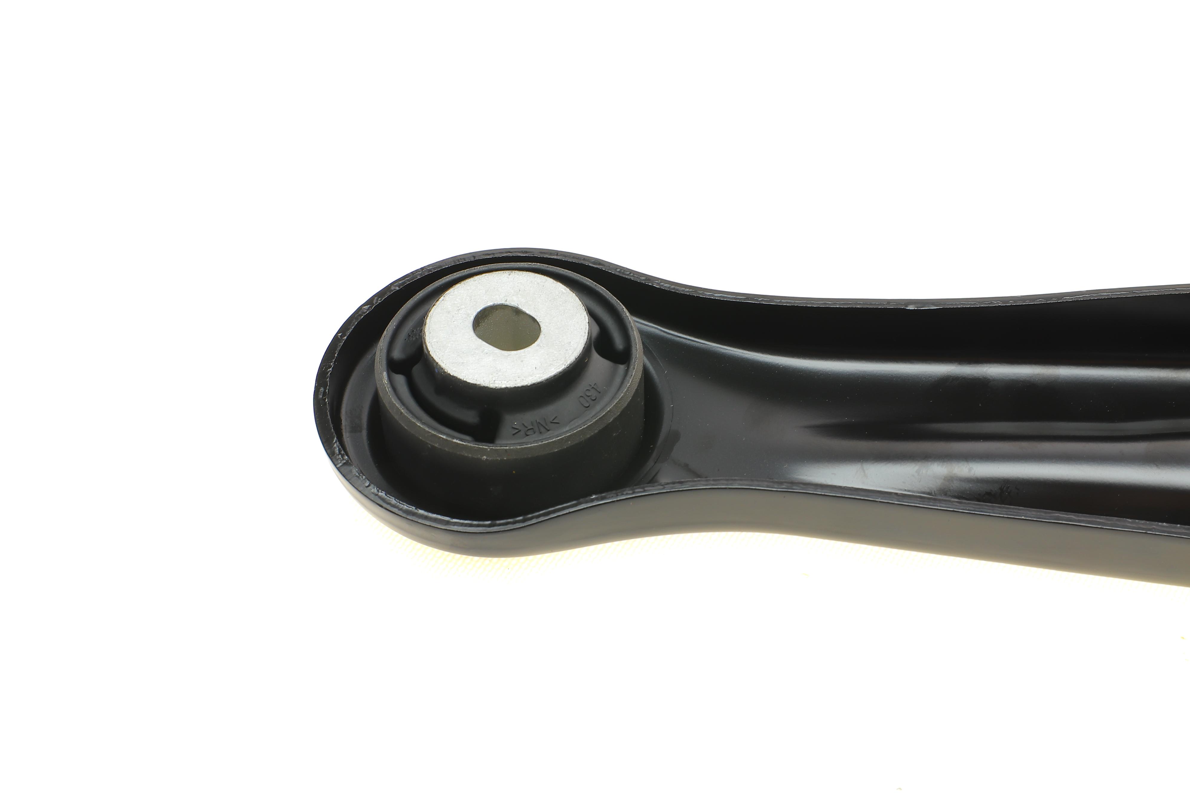 Важіль підвіски (передній/знизу) (R) Ford Fiesta 01-