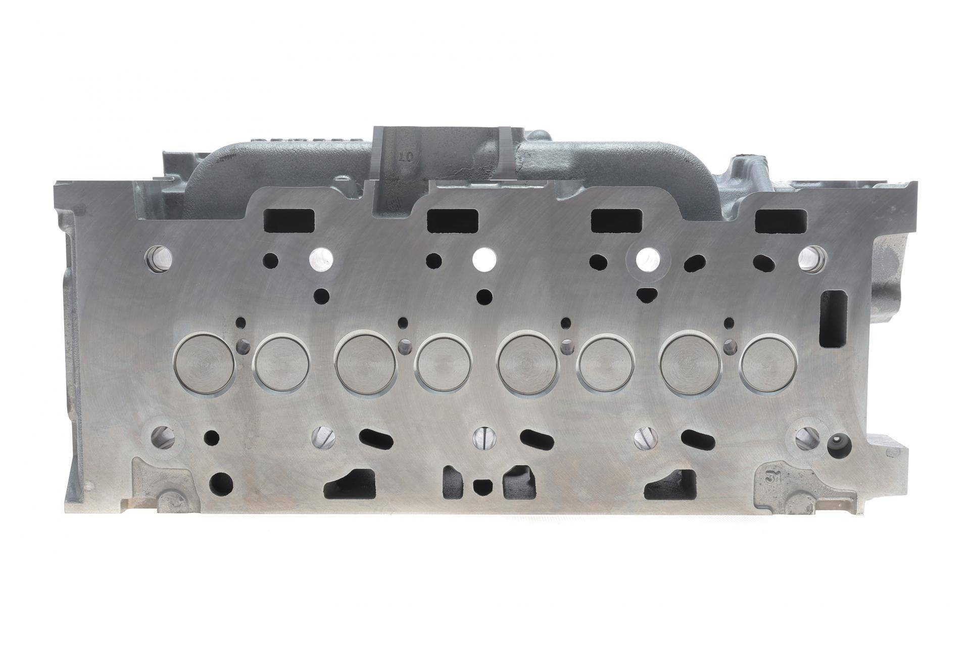 Головка блоку циліндрів Citroen Berlingo 1.6 HDi 10-/Ford Transit Connect 1.5-1.6 TDCi 15-