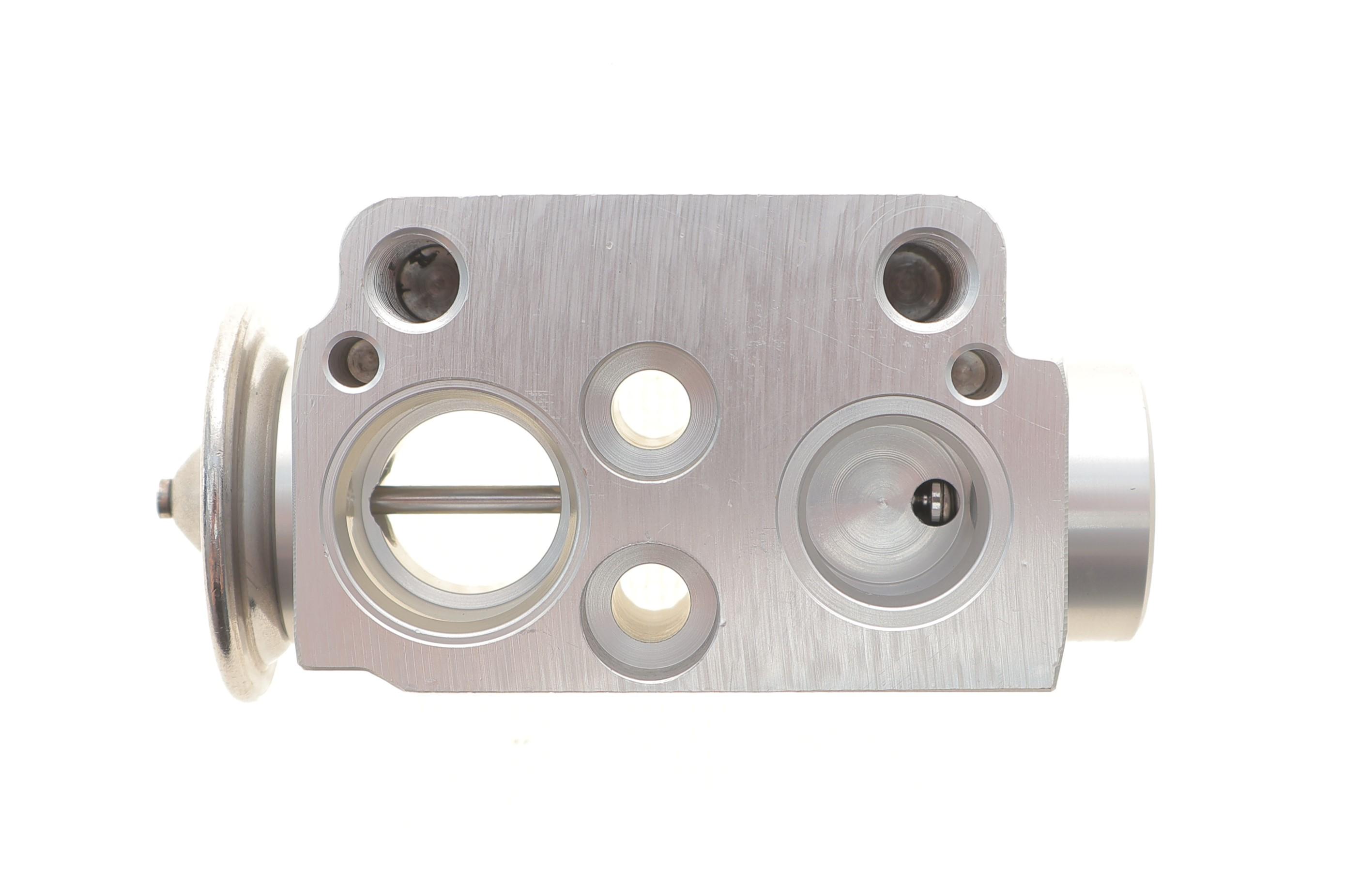 Клапан системи кондиціонування (розширювальний) BMW 1 (E81/E87)/3 (E90)/X3 (F25) 05-