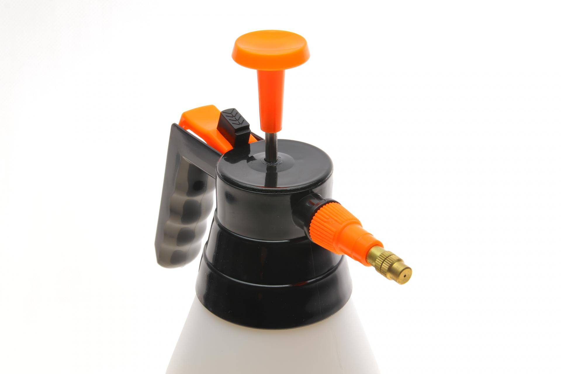 Розпилювач високого тиску, для використання в автомийках (1,5 л)