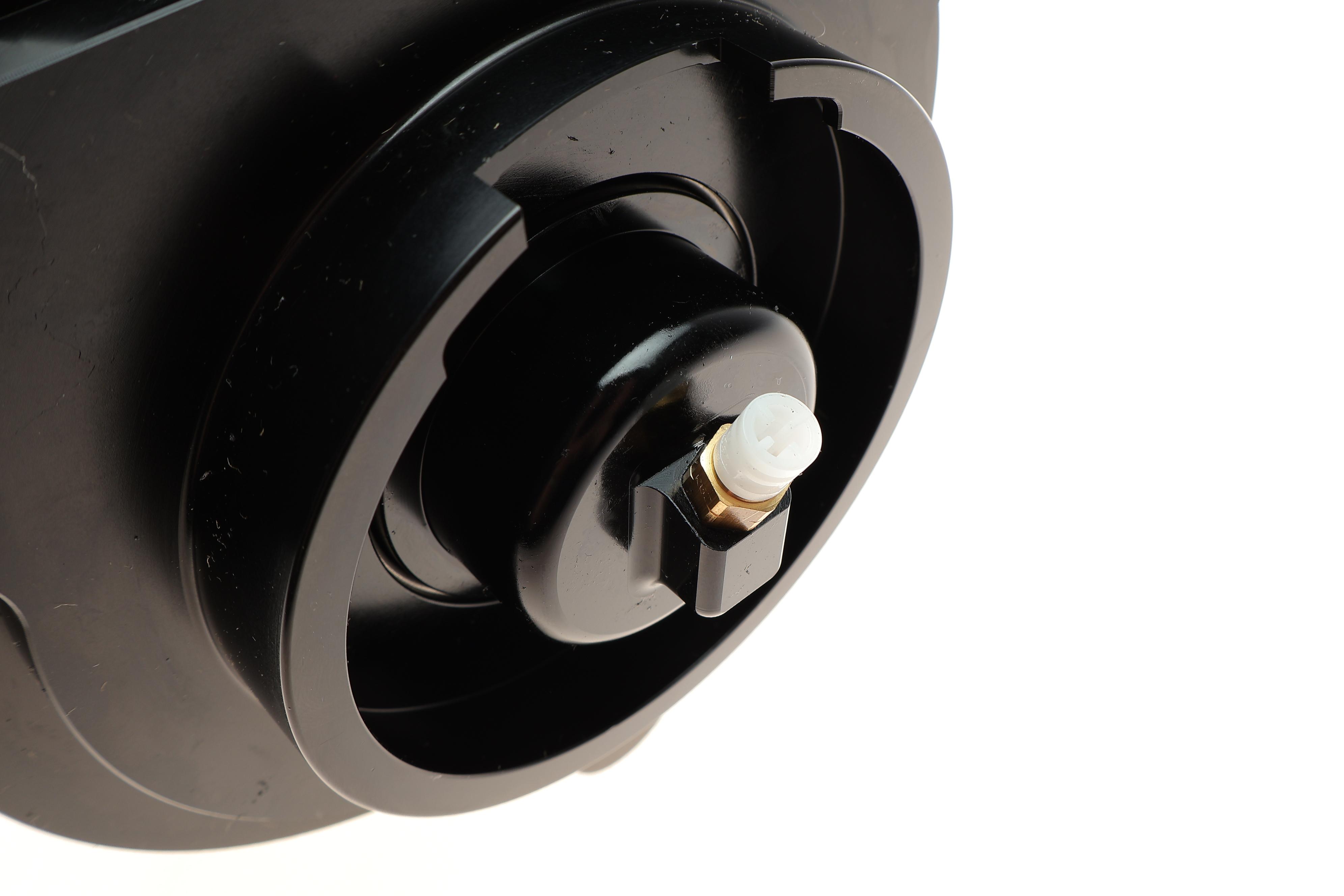 Амортизатор (передний) MB E-class (W212) 09-15 (R) (пневмо)