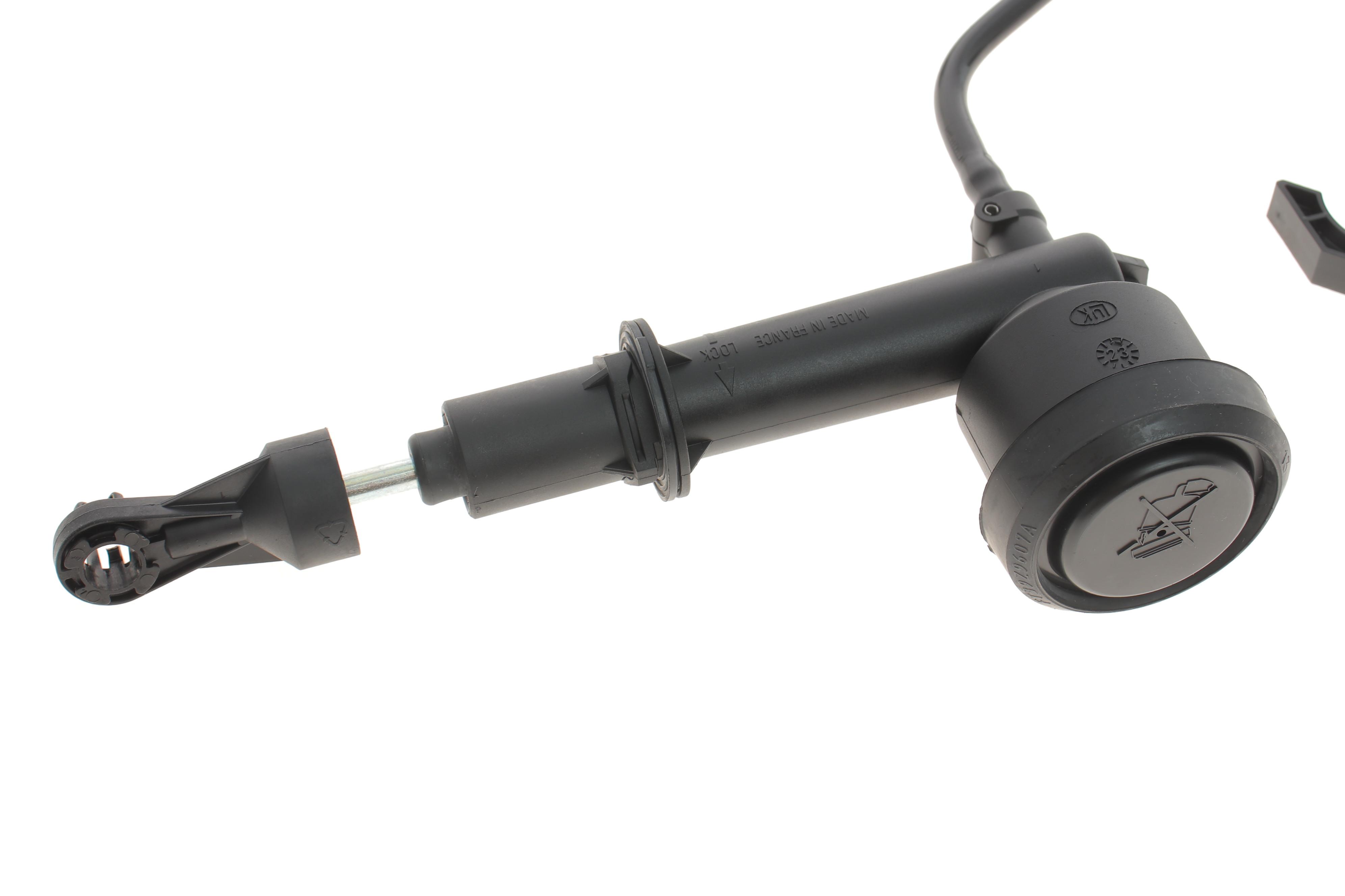 Циліндр зчеплення (головний) Land Rover Freelander 98-06