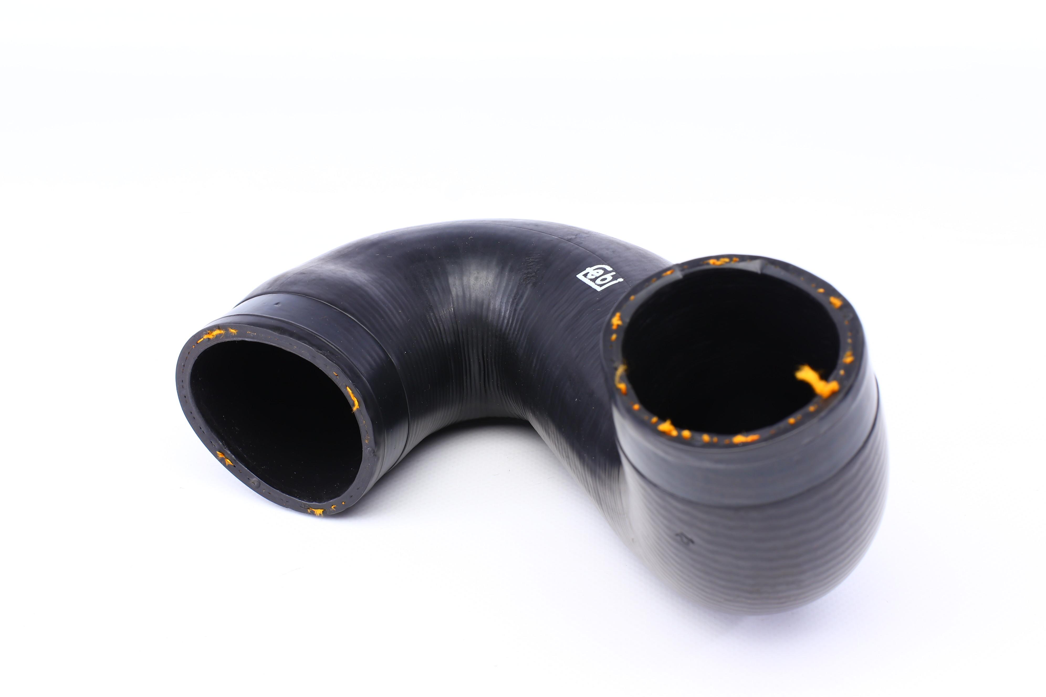 Патрубок інтеркулера VW T4 2.5TDI 95-03