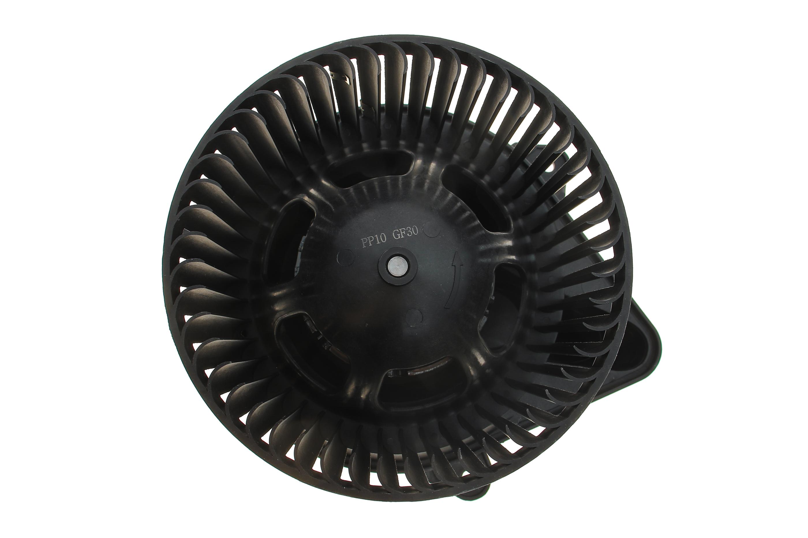 Моторчик пічки Nissan Primastar/Opel Vivaro/Renault Trafic 1.9-2.5 dCi 01-