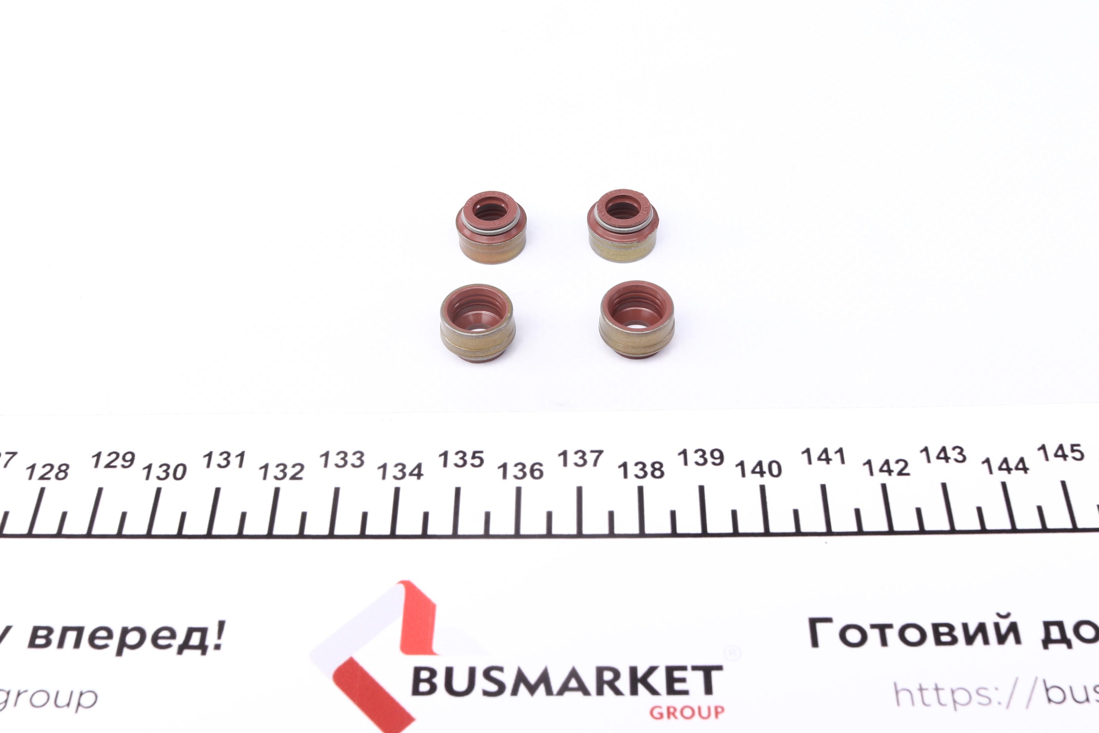 Сальник клапана (впуск/випуск) MB Sprinter 2.2-2.7CDI OM611-612 (к-кт на 1 циліндр)