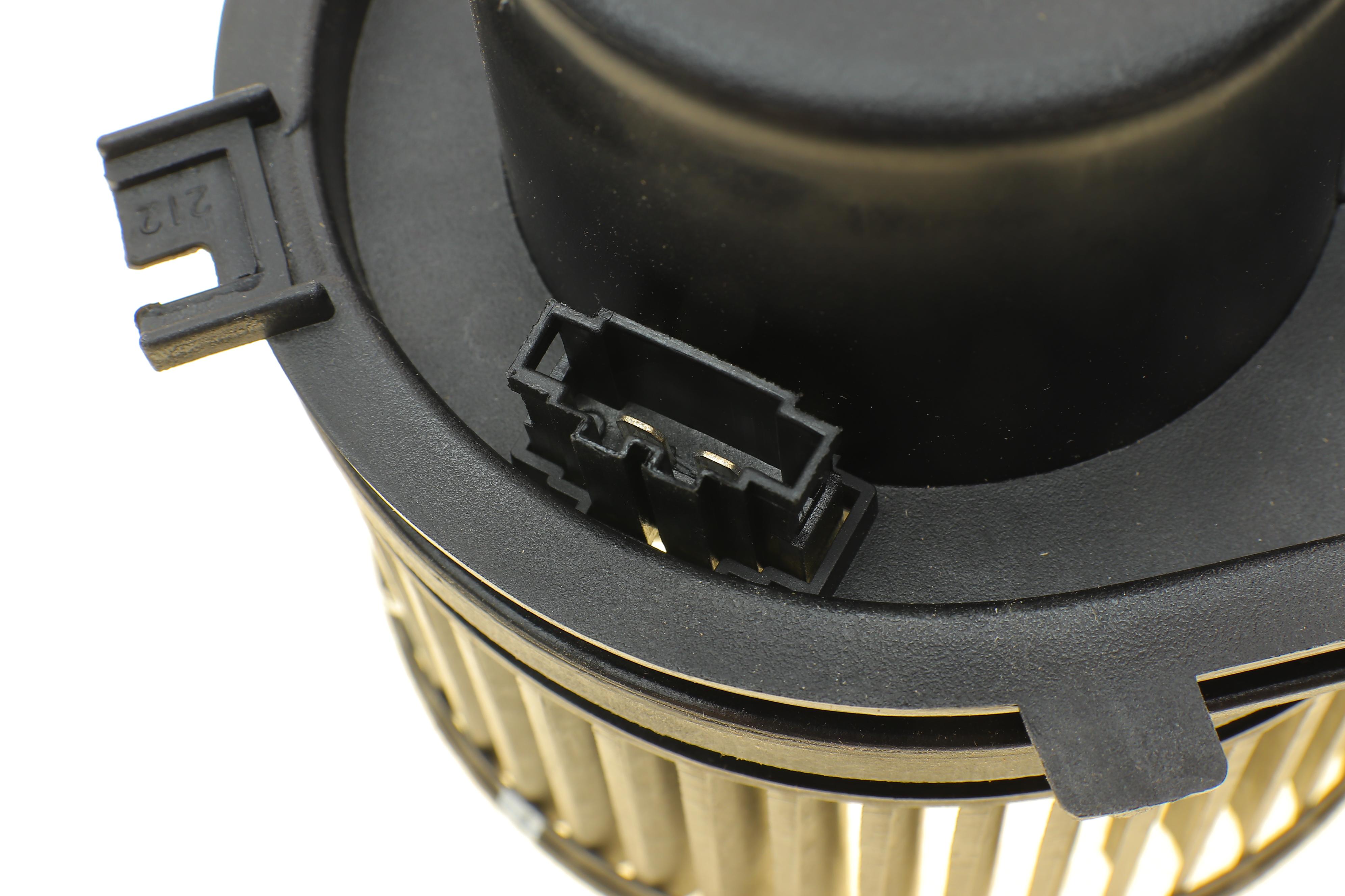 Моторчик пічки VW Golf IV 1.9TDI 97-05