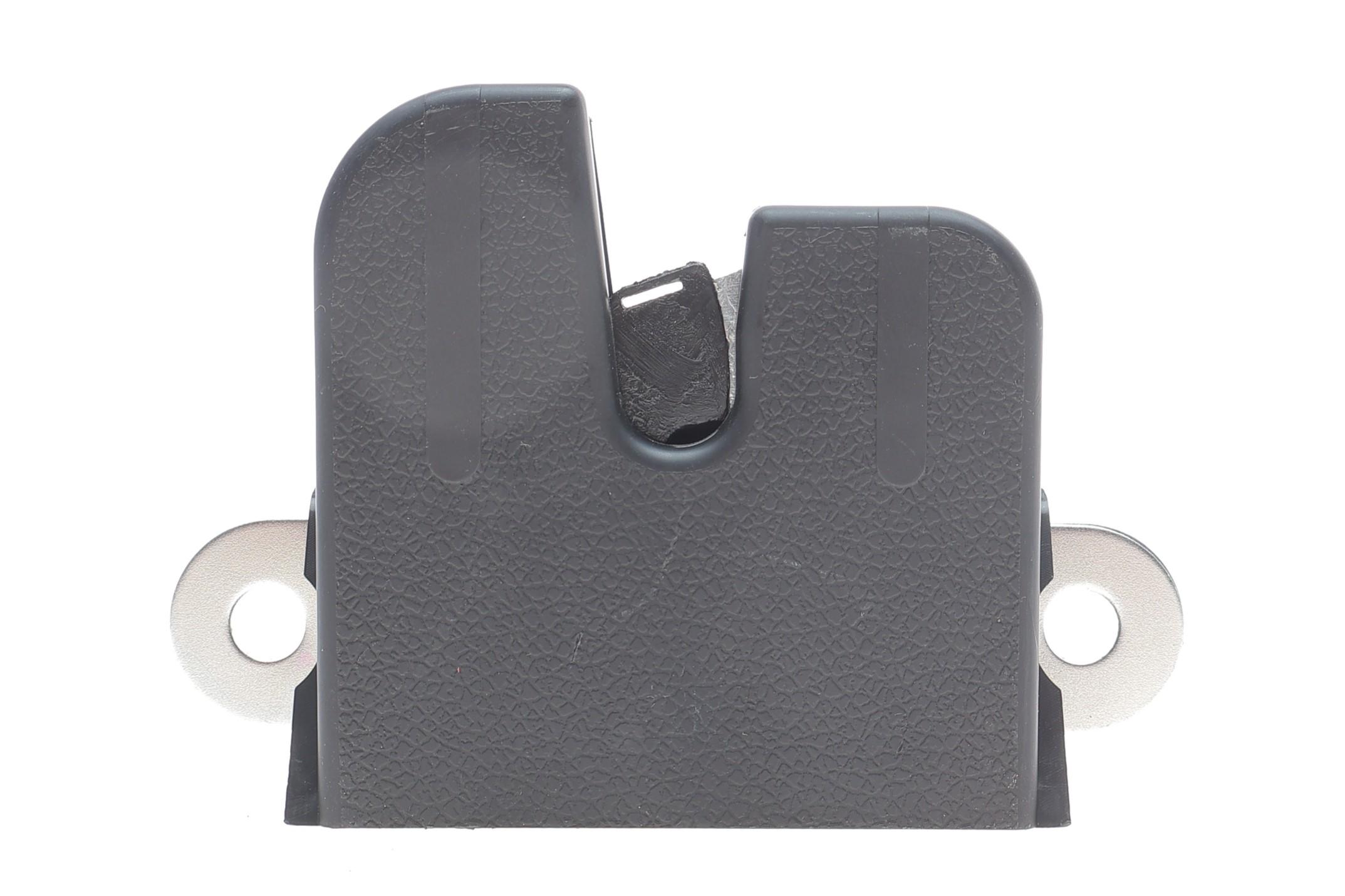 Замок кришки багажника VW Golf VI/Passat 08-14