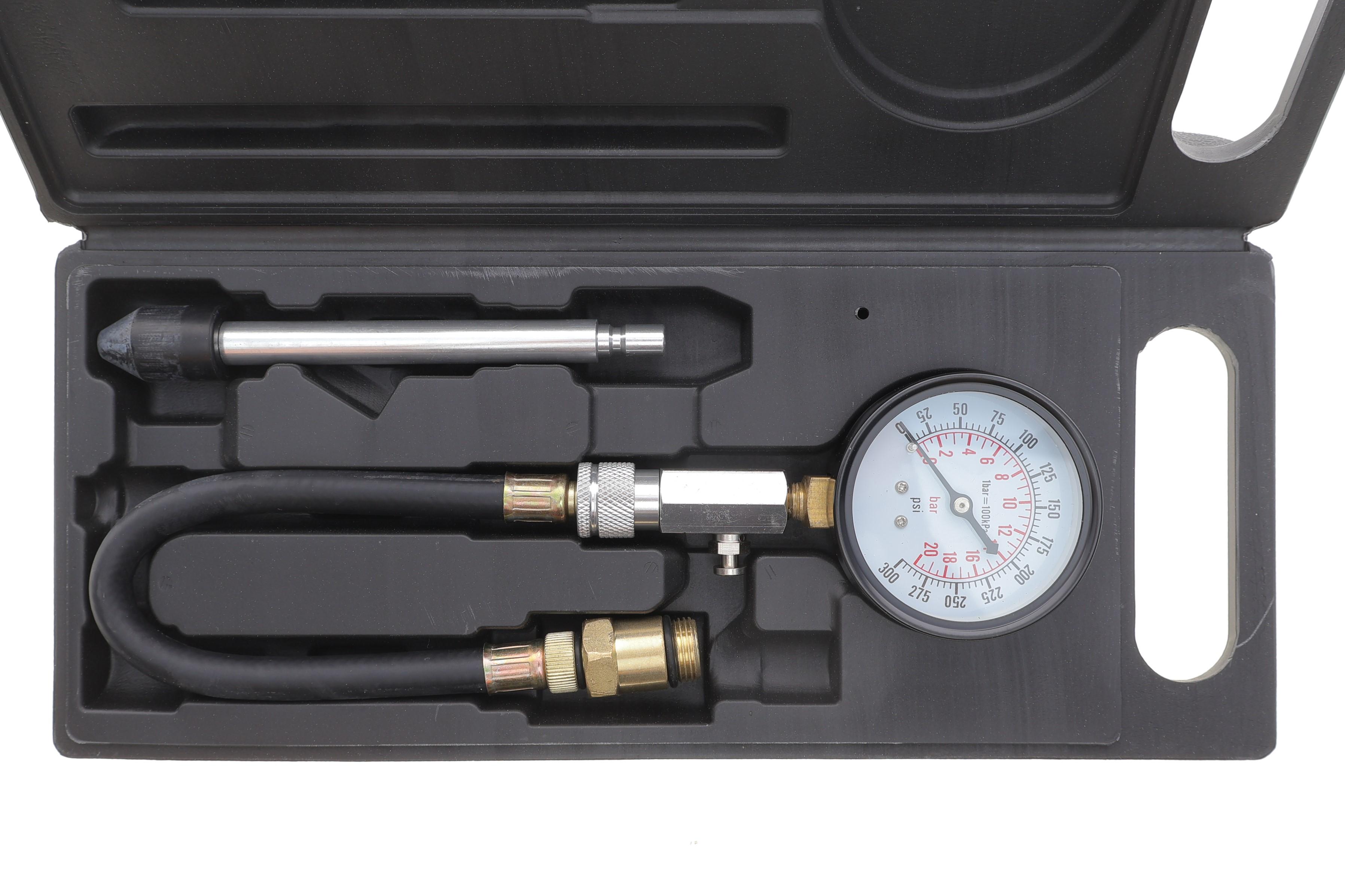 Набір інструментів для перевірки компресії в циліндрах бензинових двигунів