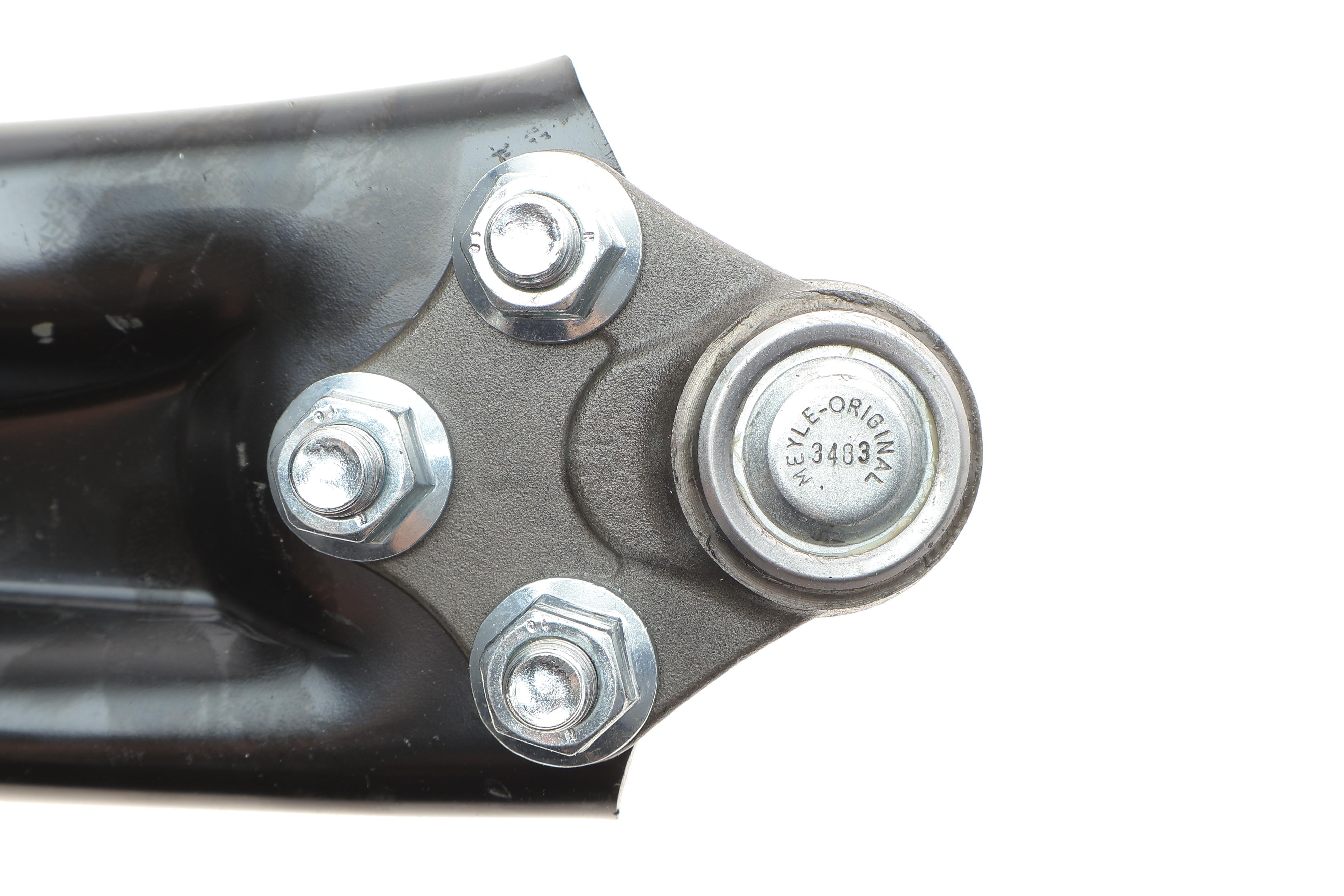 Важіль підвіски (передній/знизу) (R) Renault Megane IV 15-