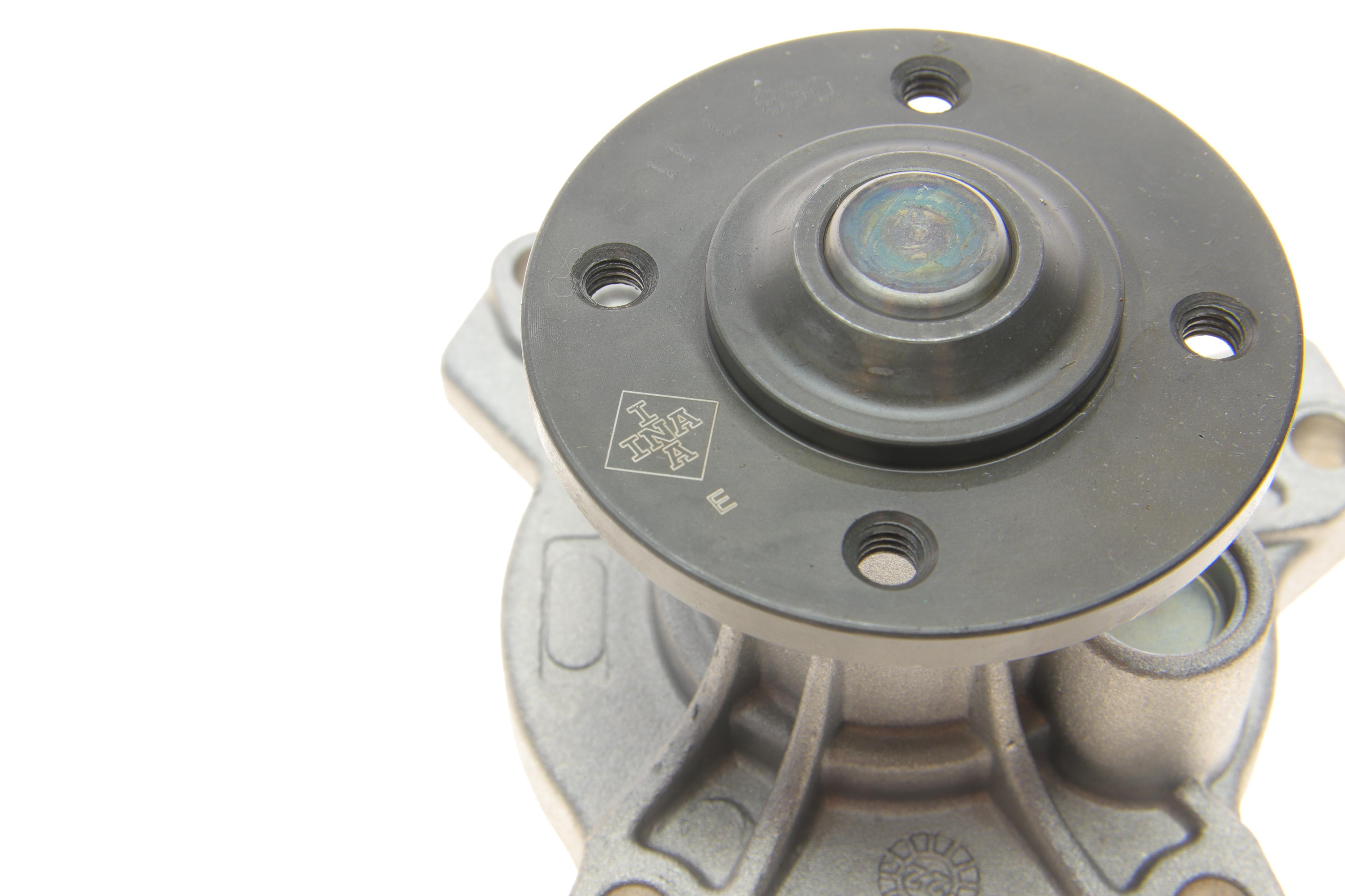 Помпа води Mini Mini 1.4d 03-06/Toyota Corolla 1.4D-4D 04-08/13-18/Auris 1.4D-4D 13-18