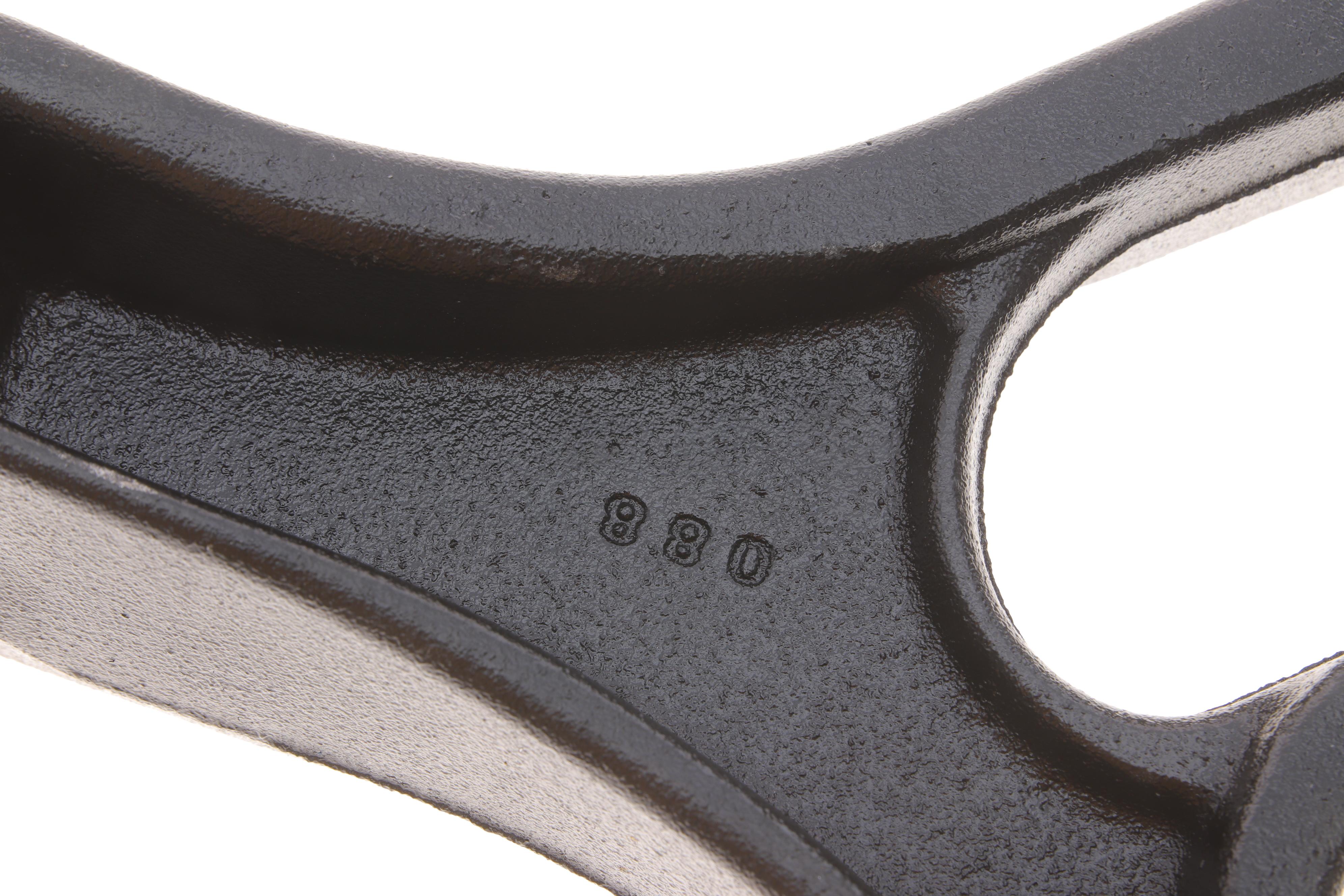 Важіль підвіски (передній/знизу) (R) Audi Q7/Porsche Cayenne/VW Touareg 02-15