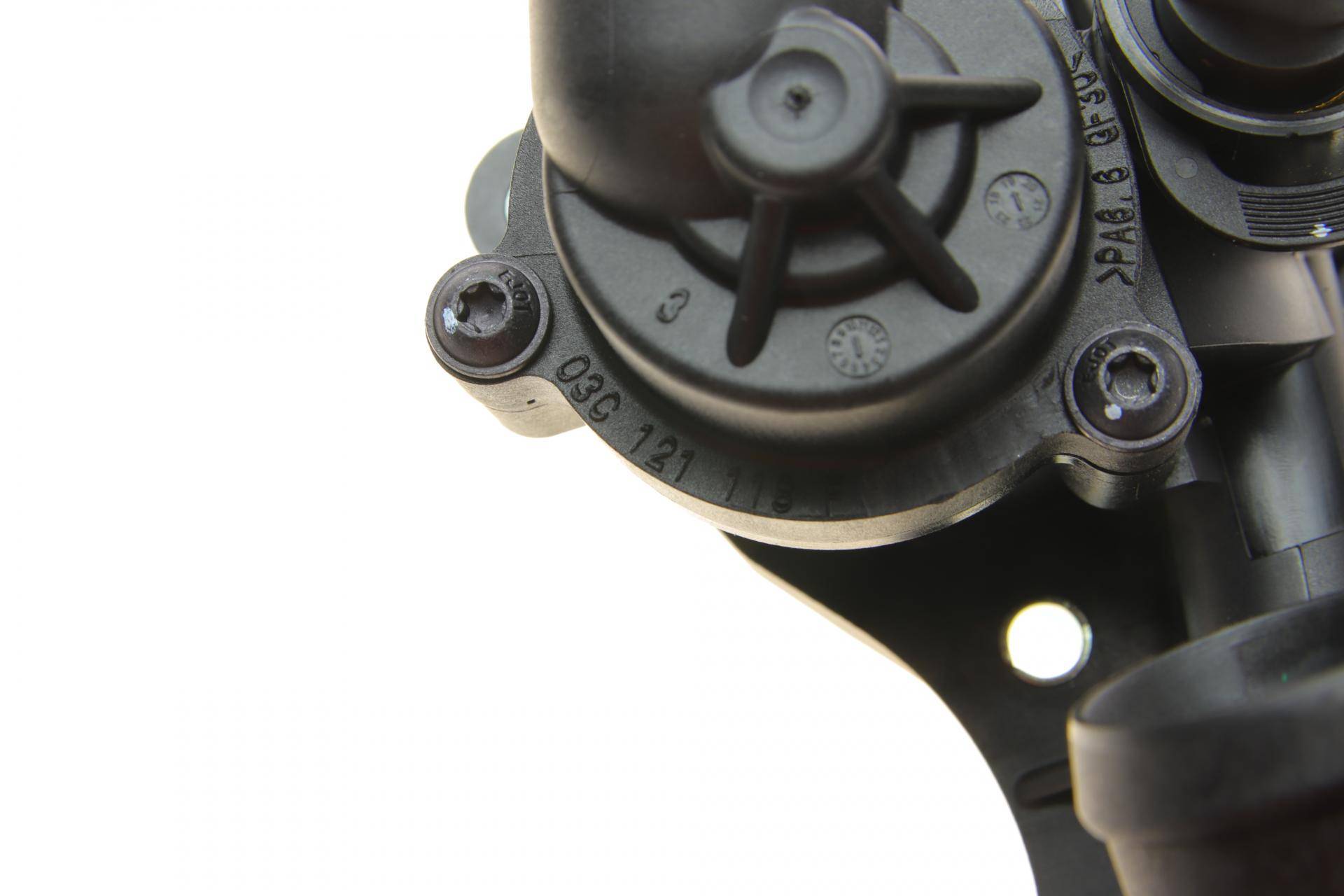 Термостат VW Polo 1.6 06-/Tiguan 1.4TSI 10-18 (з трубкою)