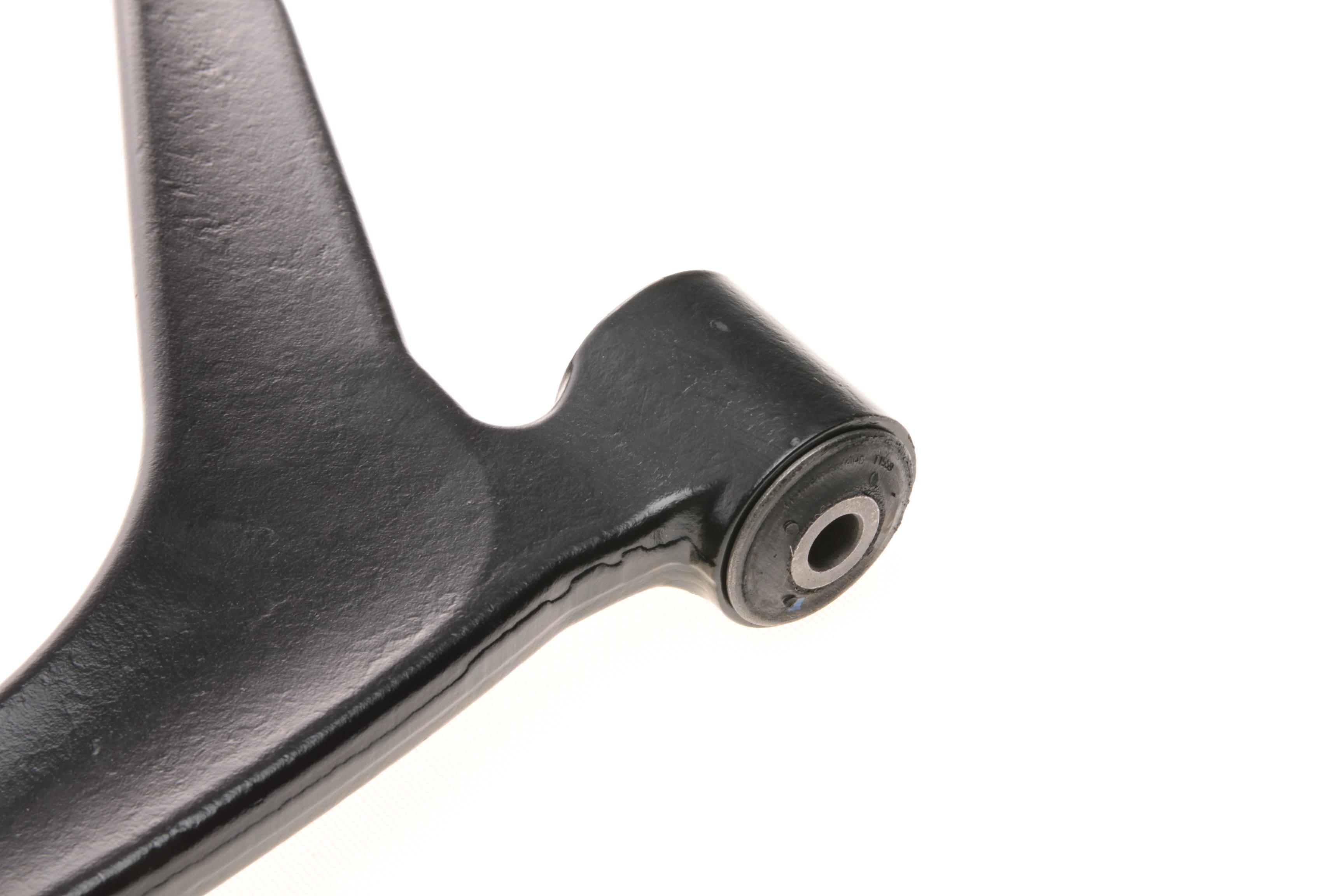 Важіль підвіски (передній/знизу) (L) Citroen Berlingo/Peugeot Partner 1.6-2.0 99-