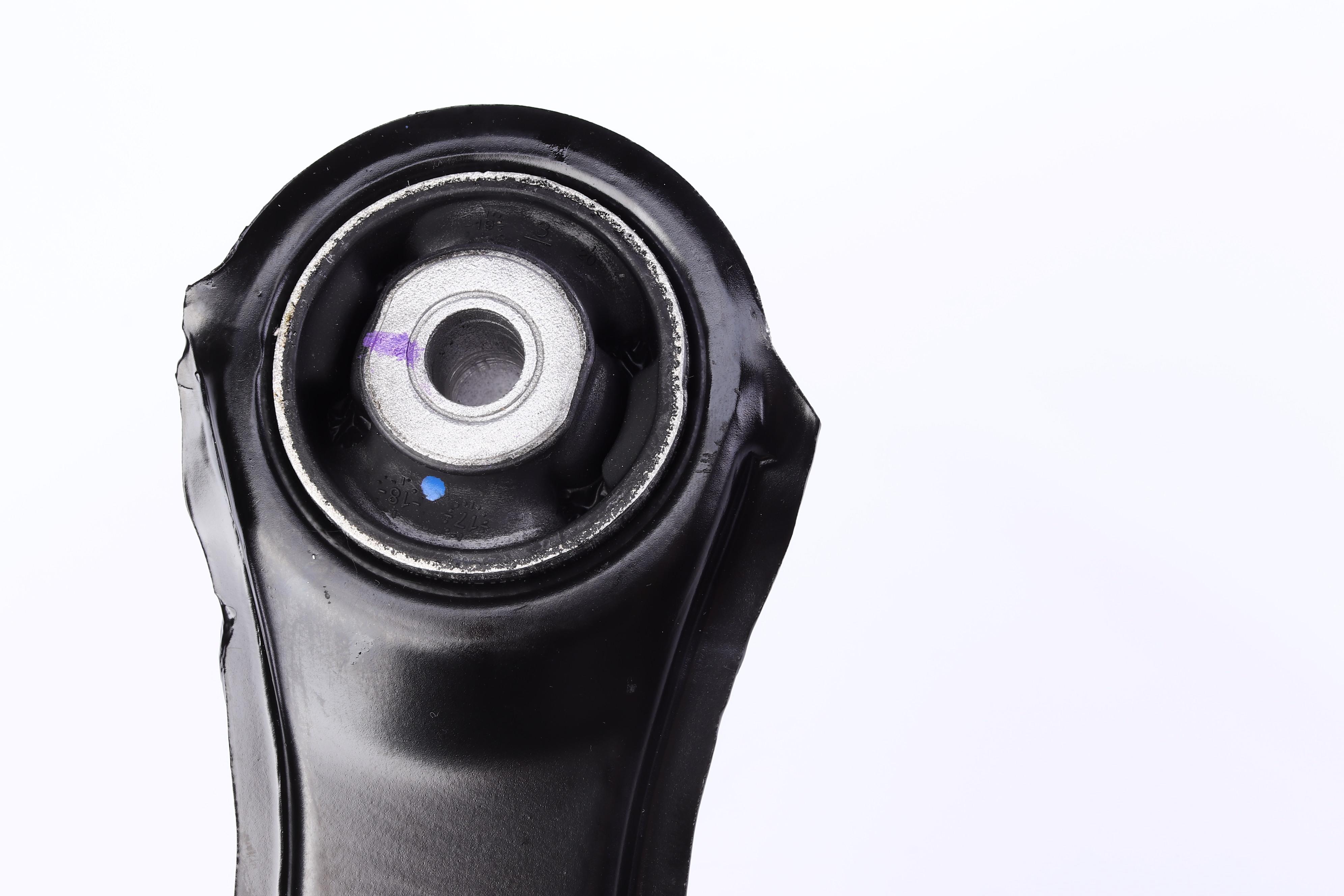 Важіль підвіски (передній/знизу) (L) MB A-class (W168) 1.4-2.1 97-04