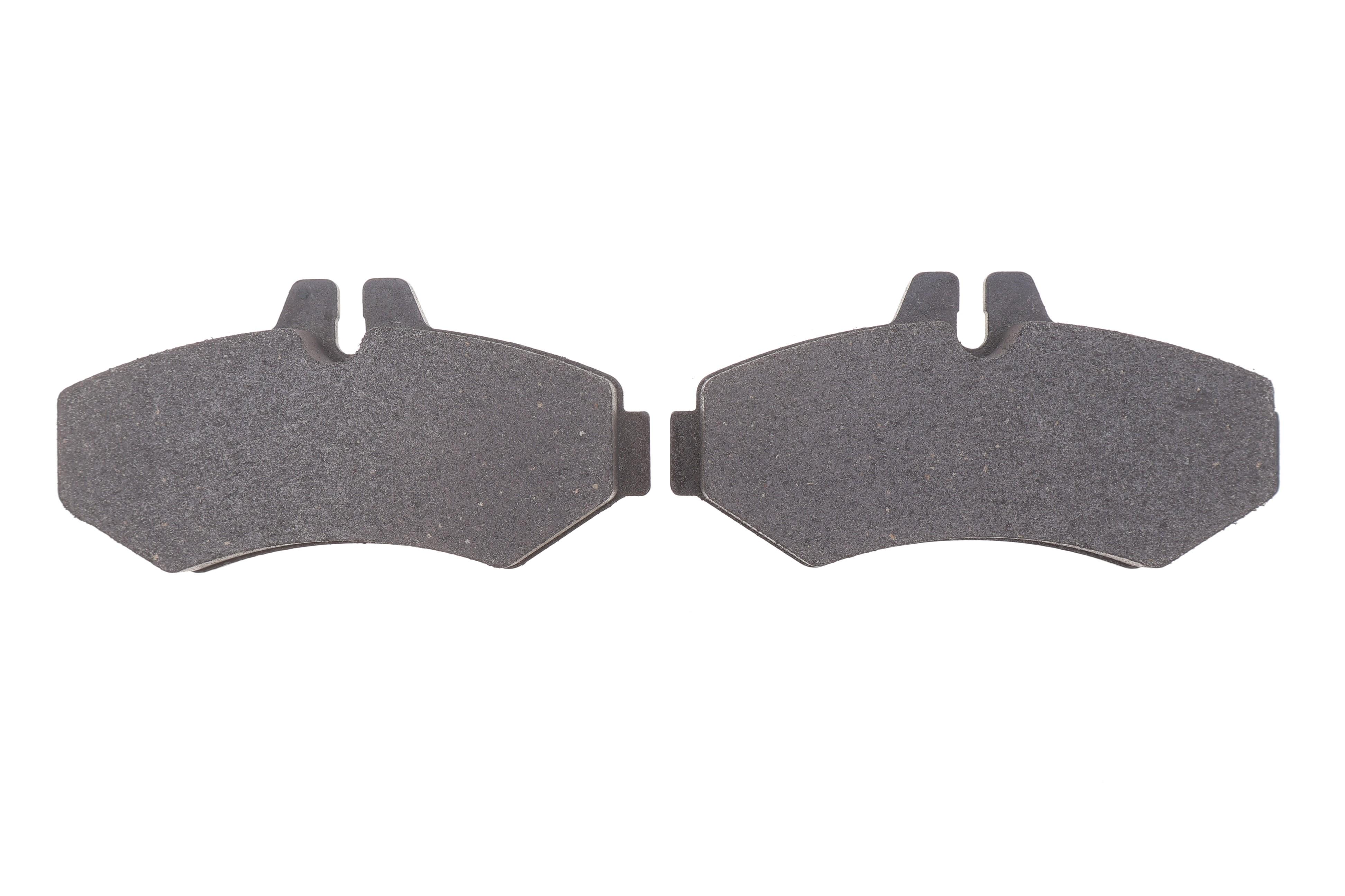 Колодки тормозные (задние) MB Sprinter 208-316 96- (Bosch)