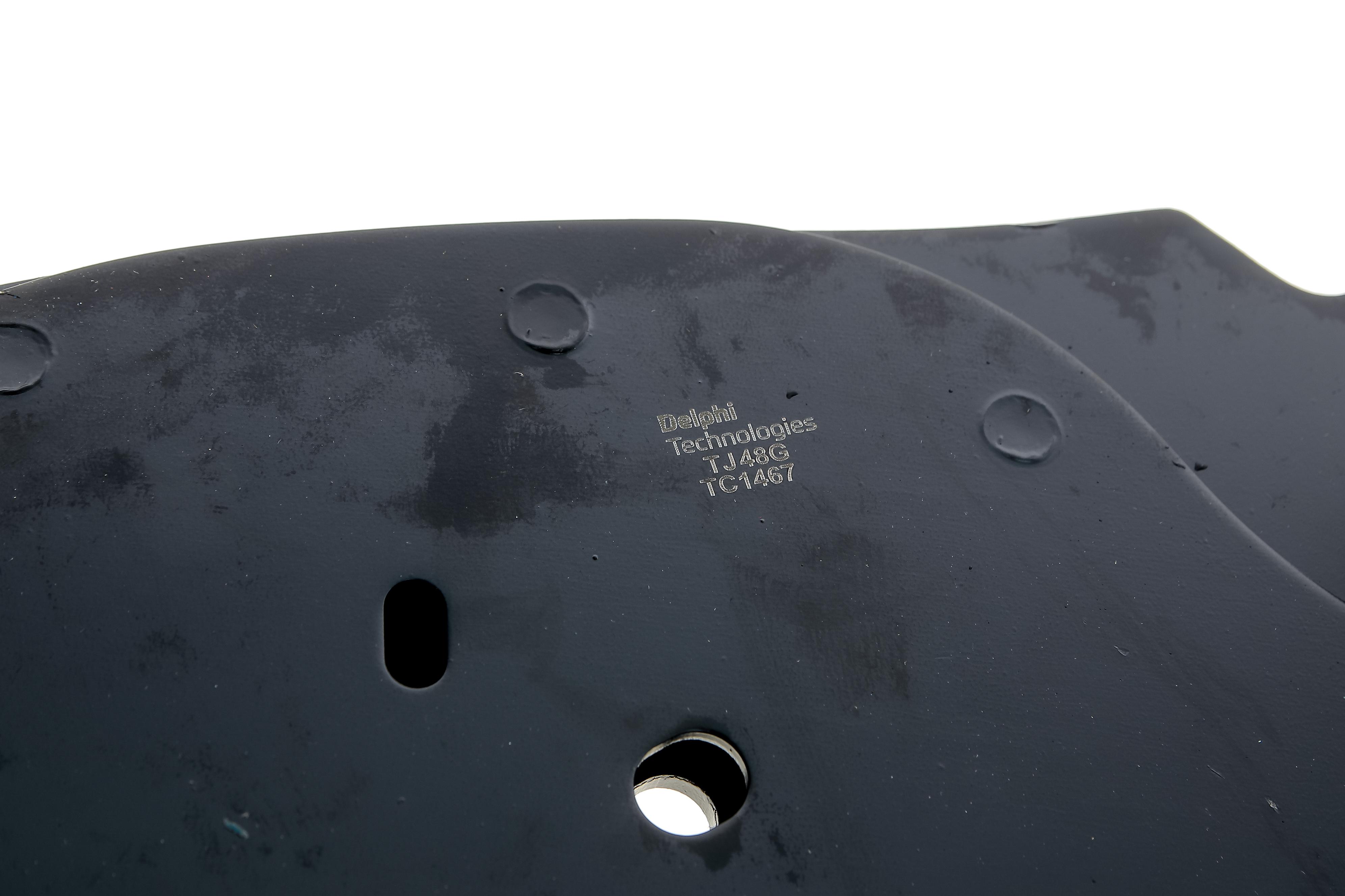 Важіль підвіски (передній/знизу) (L) Renault Trafic II/Opel Vivaro A/Nissan Primastar 01-