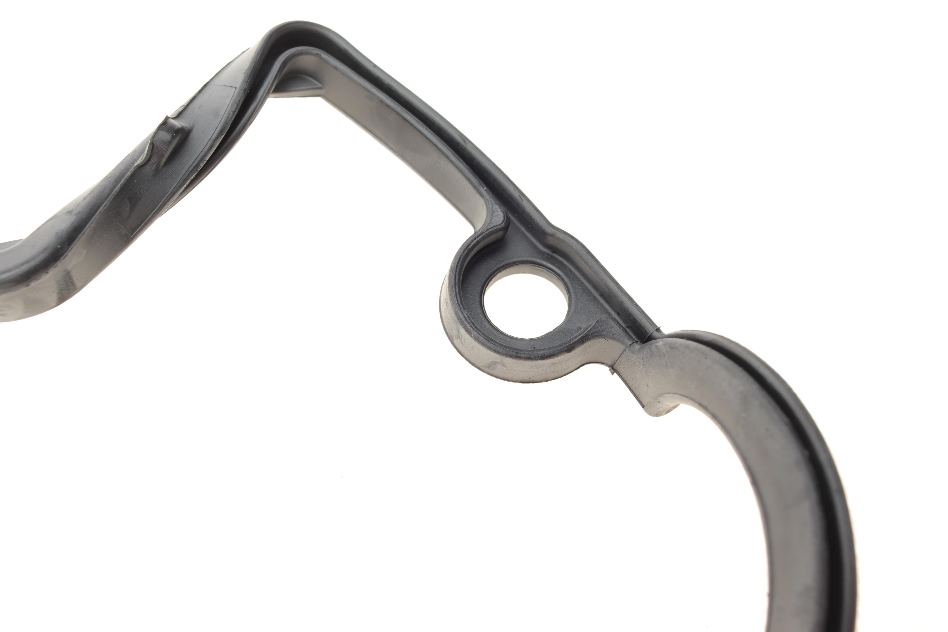 Прокладка кришки клапанів MB 208D 2.3D OM601