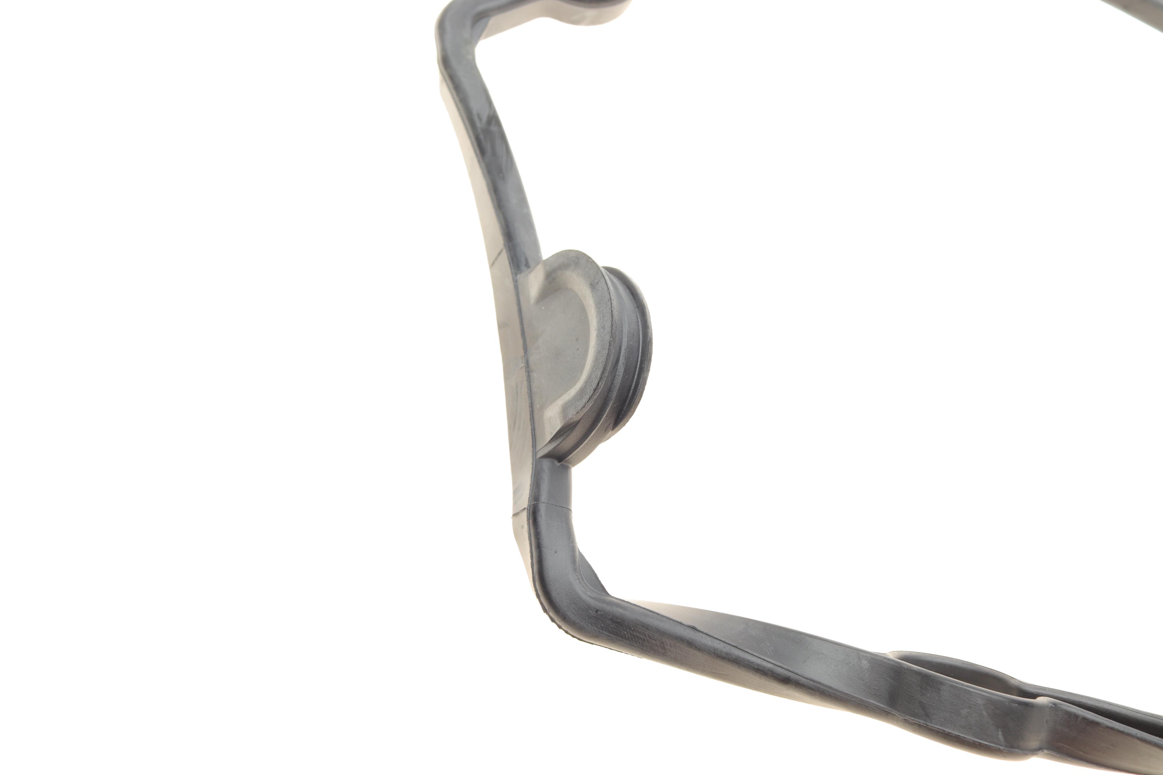 Прокладка кришки клапанів MB 208D 2.3D OM601