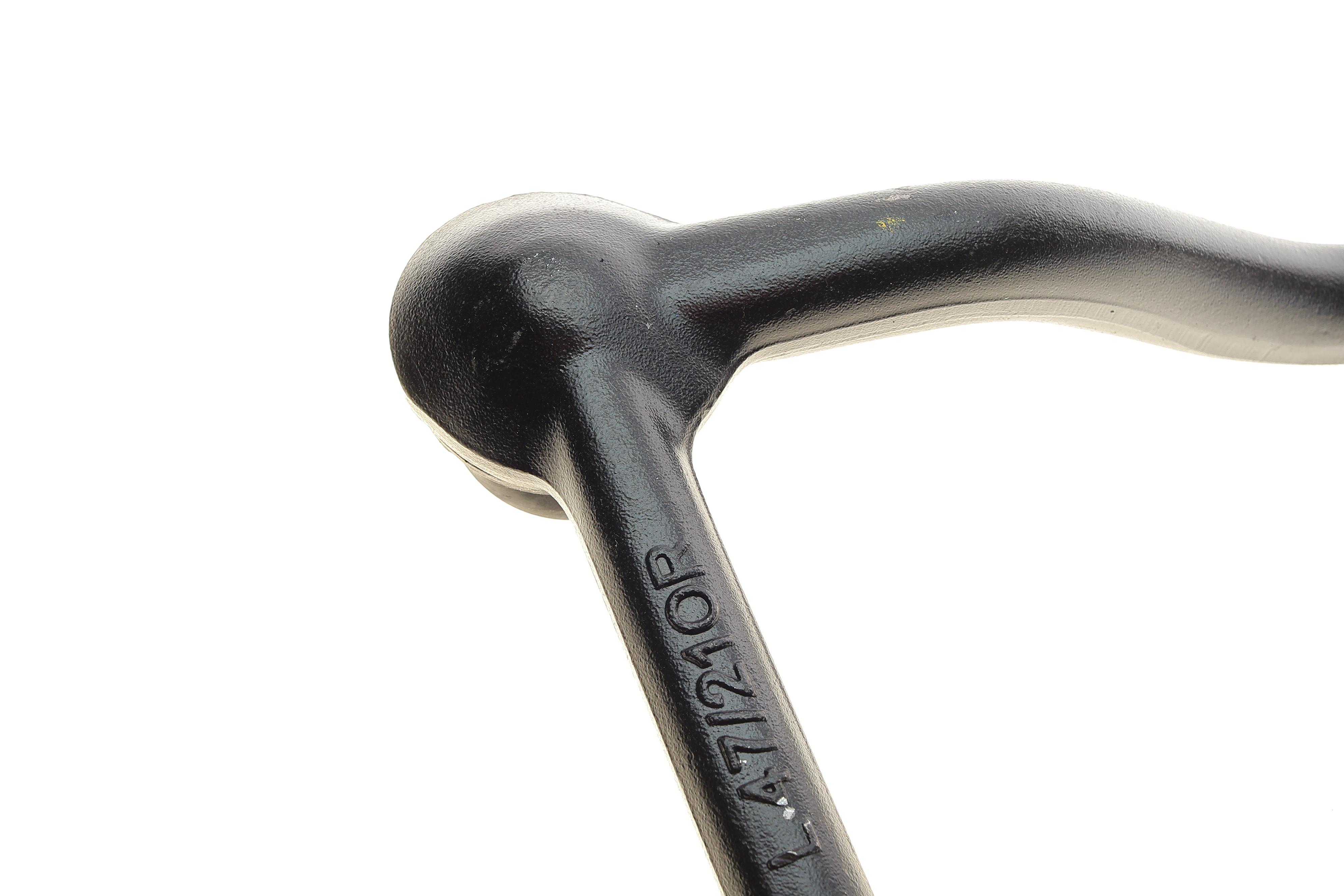 Важіль підвіски (передній/зверху) (L) Kia Sorento 2.5/3.3 CRDi 02-11