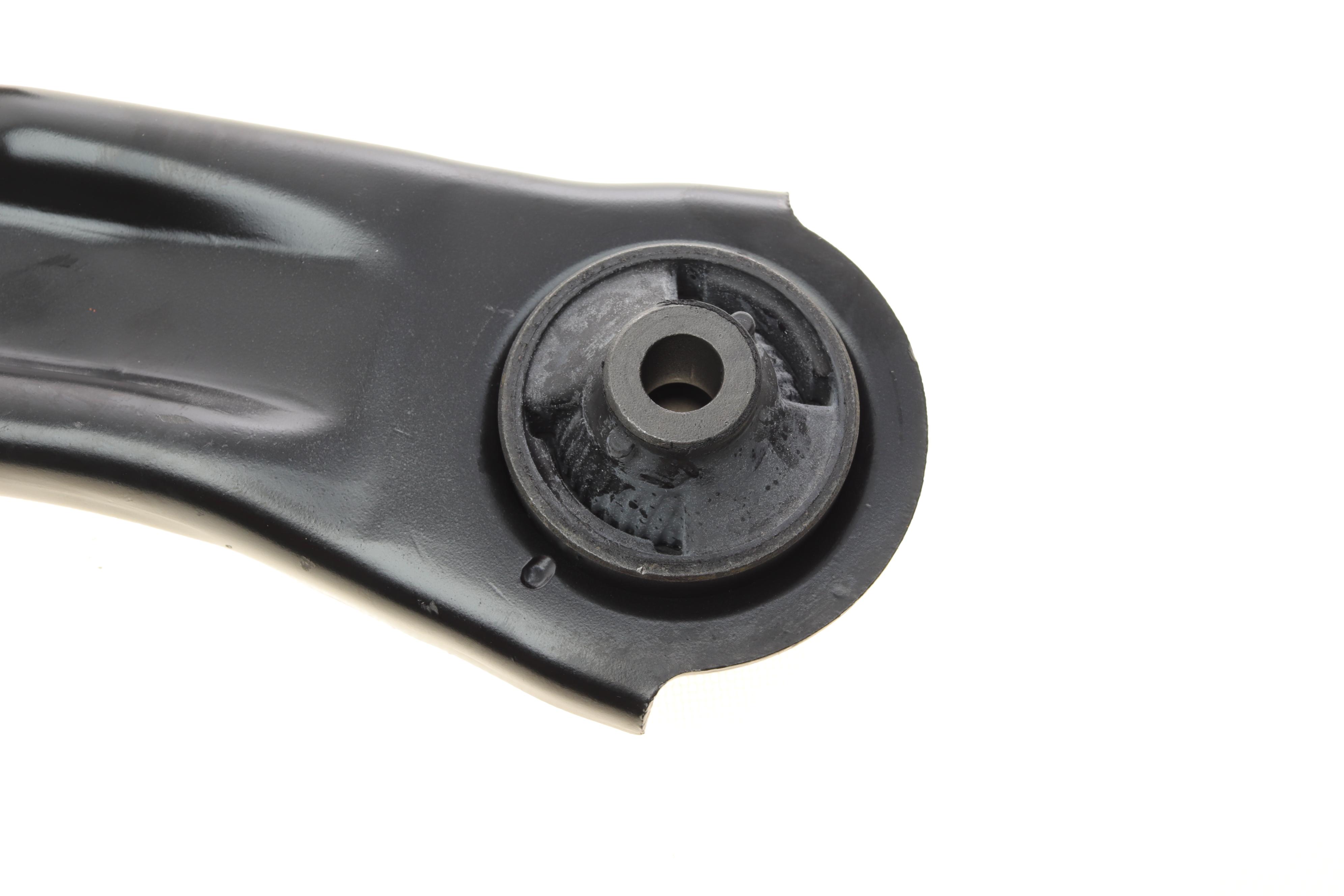 Важіль підвіски (передній) (L) Nissan Qashqai/ X-Trail/Renault Koleos 07-