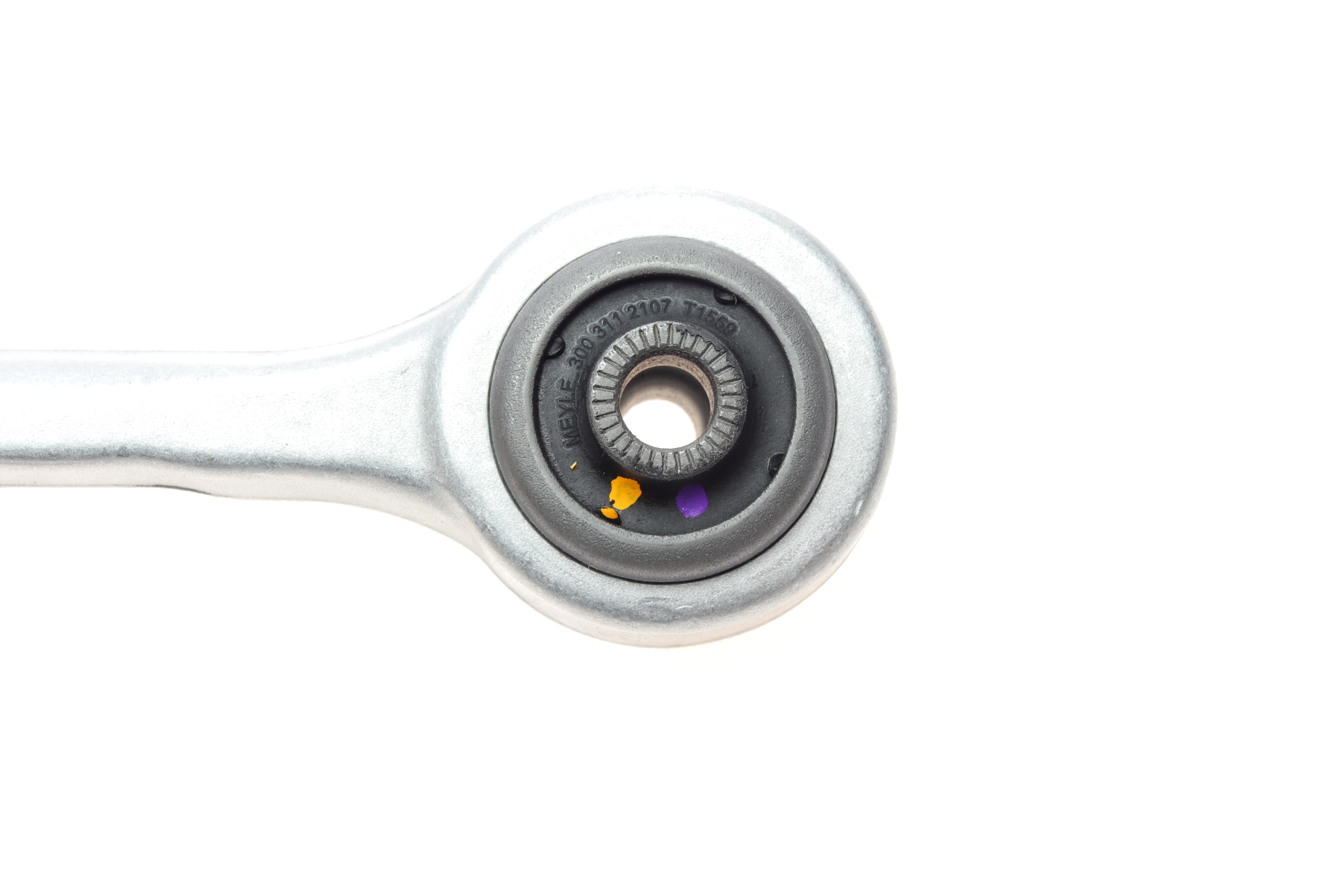 Важіль підвіски (передній/знизу/ззаду) (L) BMW 3 (F30/F80)/1 (F20/F21) 12-18 xDrive