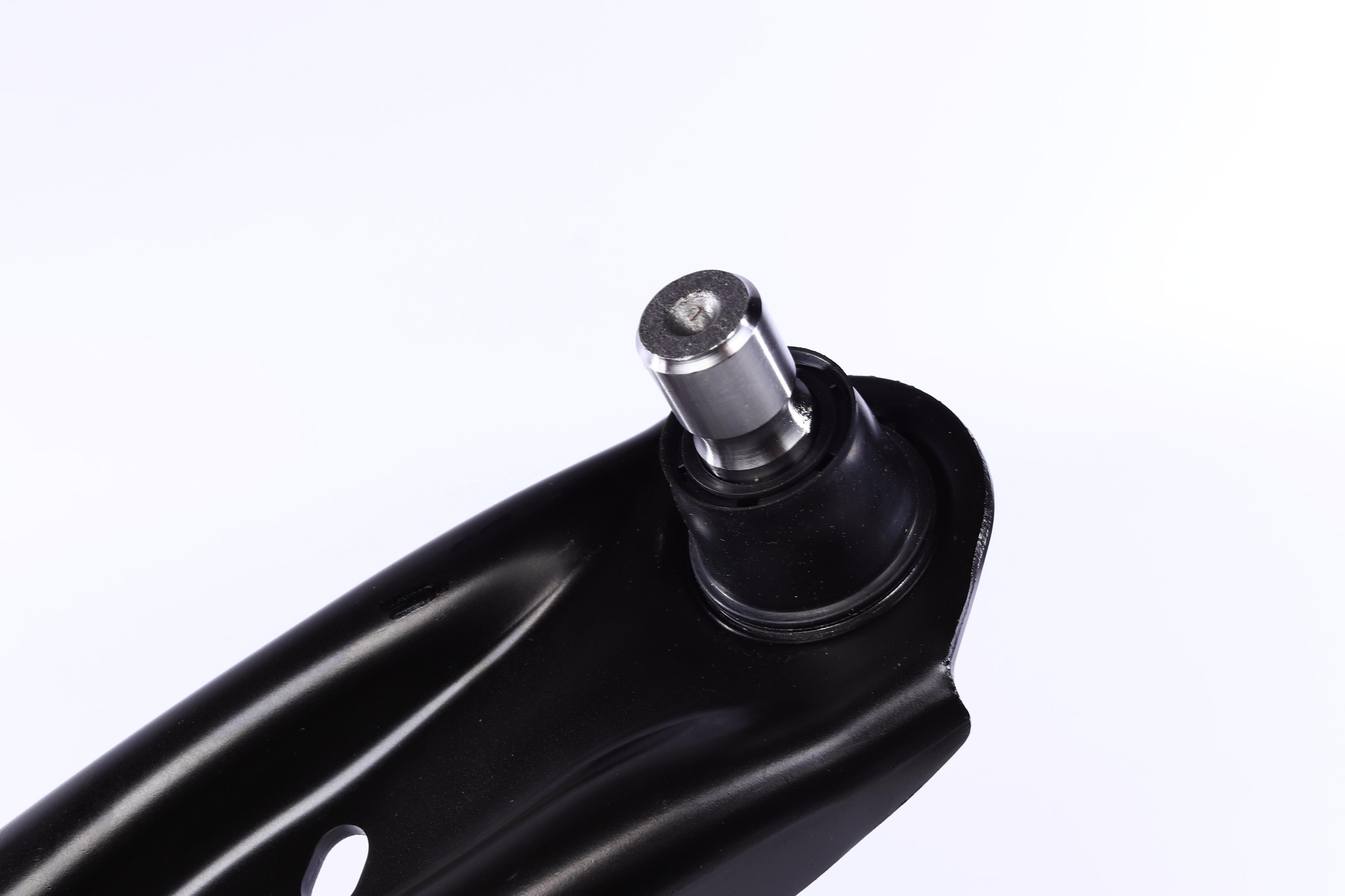 Важіль підвіски (передній) (R) Ford Fiesta/Mazda II 07-