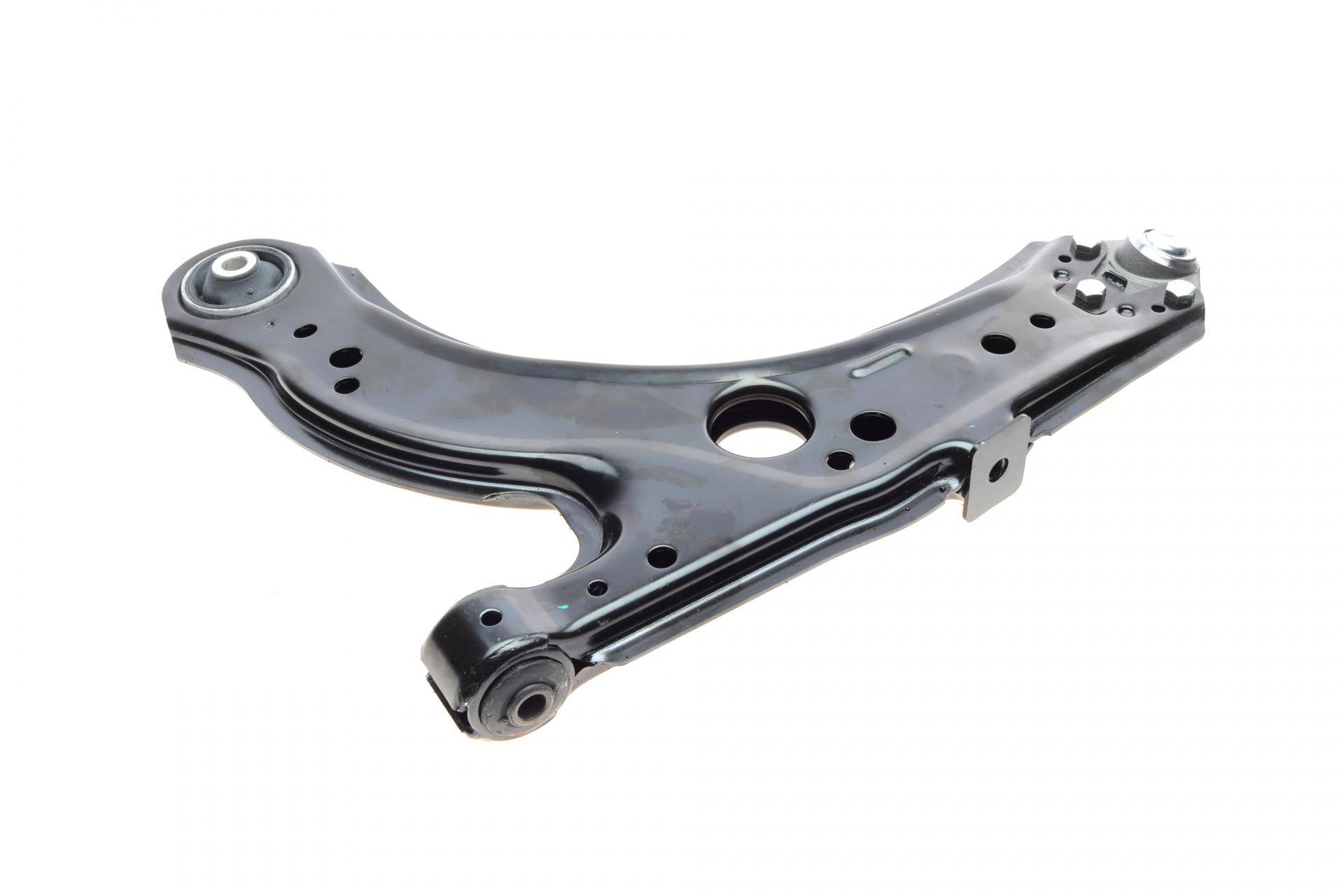 Важіль підвіски (передній/знизу) (R) VW Golf IV 1.0-2.8 V6 97-08 (з кульовою)