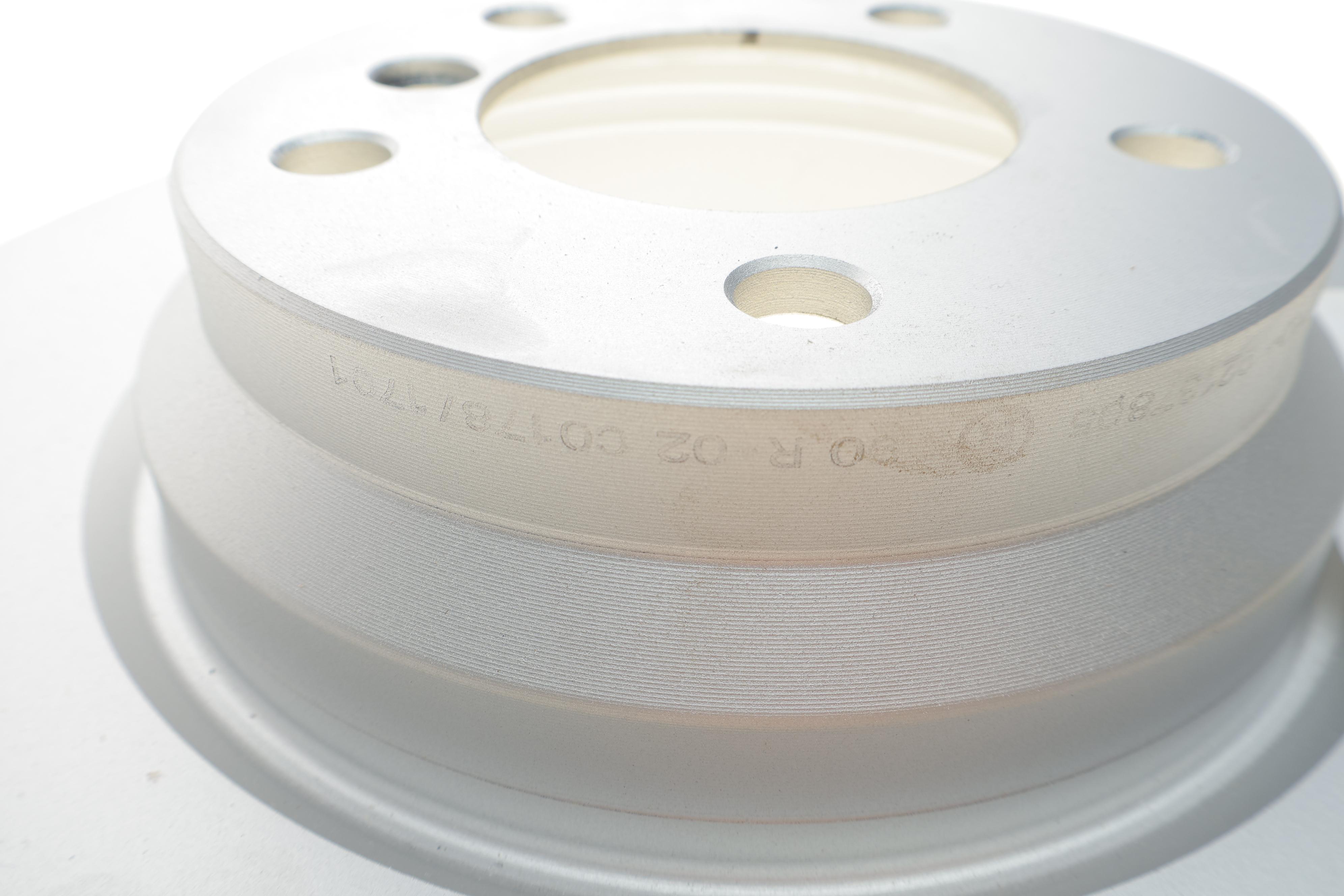 Диск гальмівний (передній) BMW 1 (E81/87) /3 (E90-93) 04-13/X1 (E84) 09-15 (330x24) PRO+