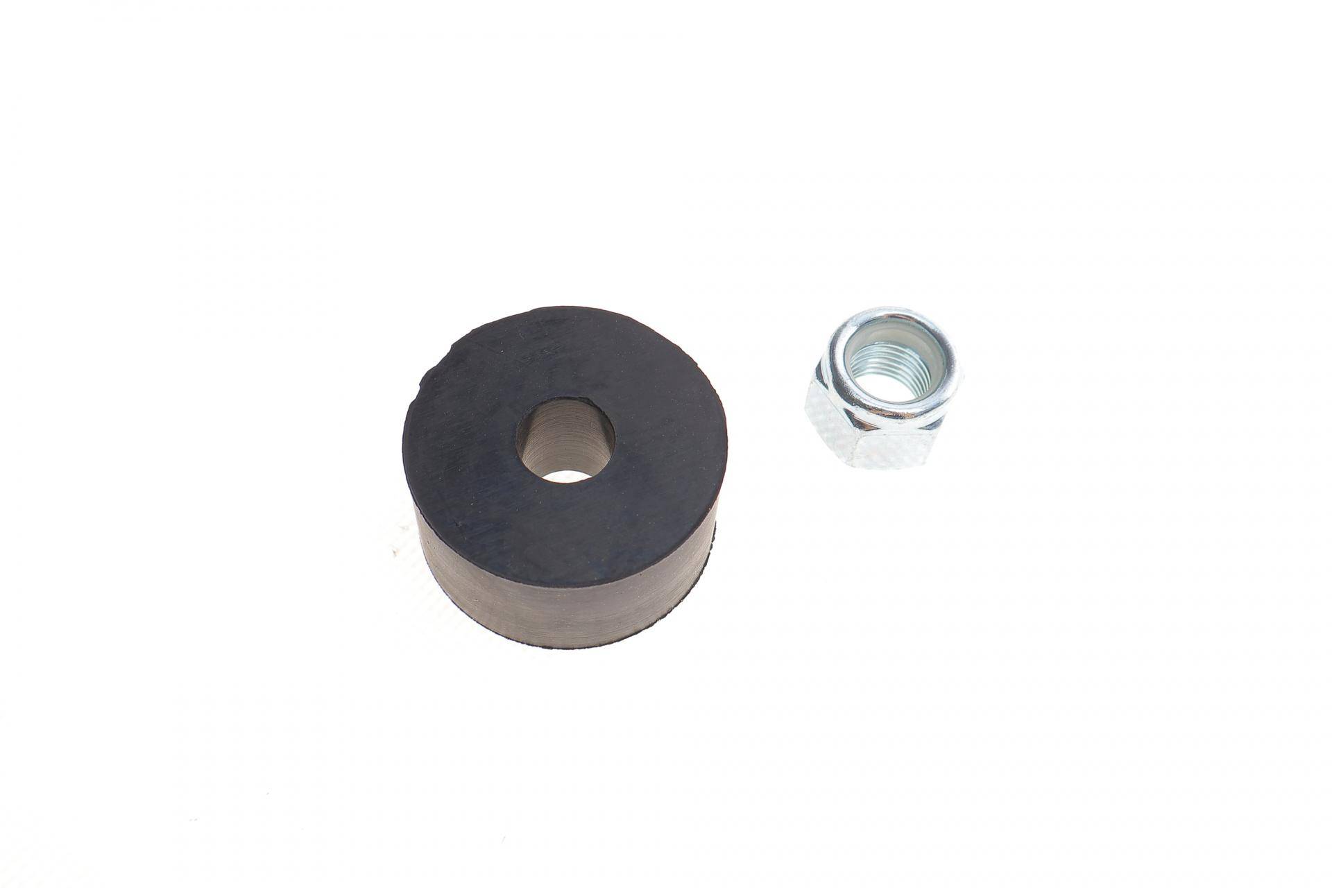 Амортизатор (передній) Toyota Hilux VII 04-15