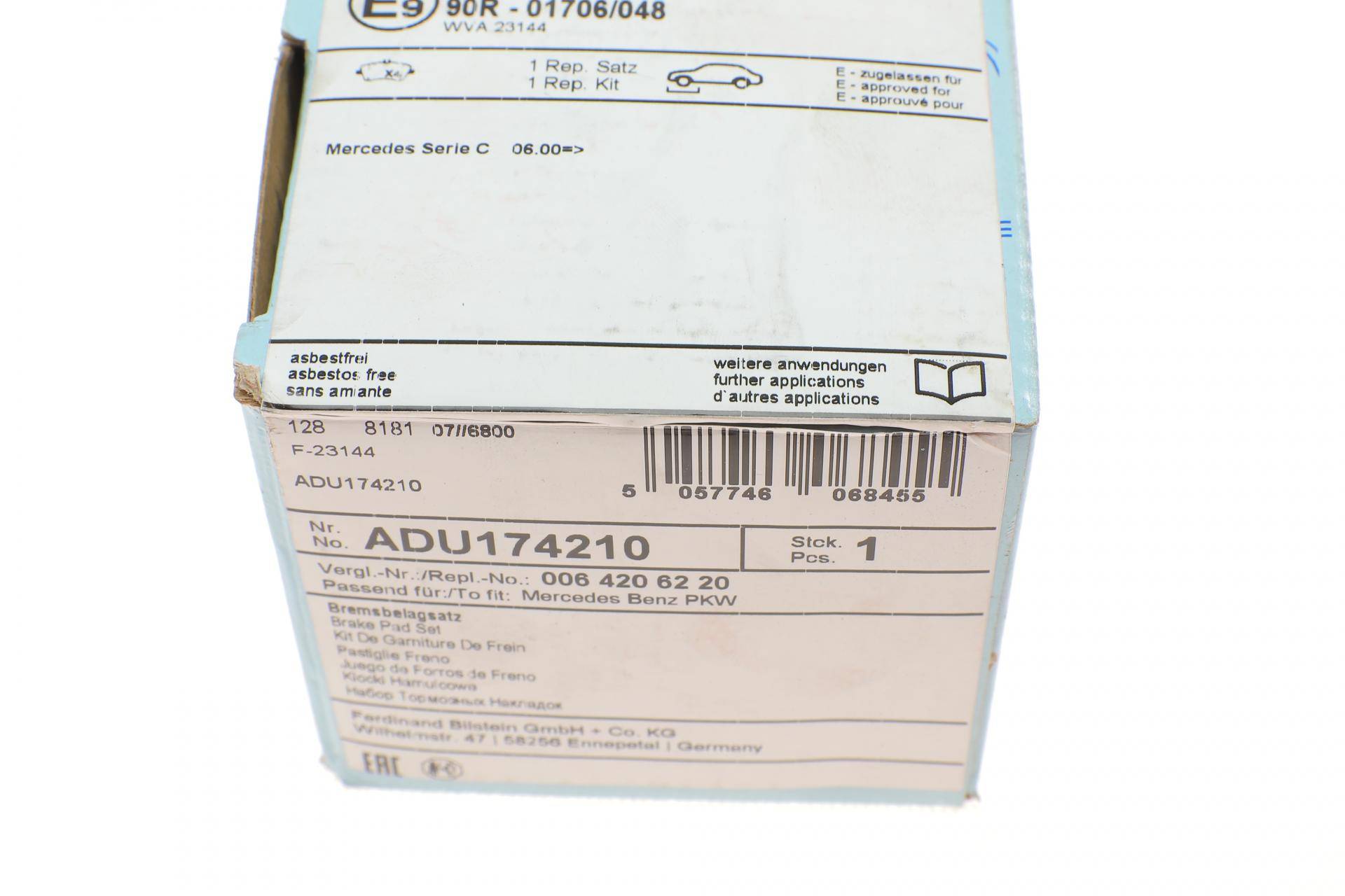 Колодки гальмівні (передні) MB C-class (W203/CL203/S203) 00-11