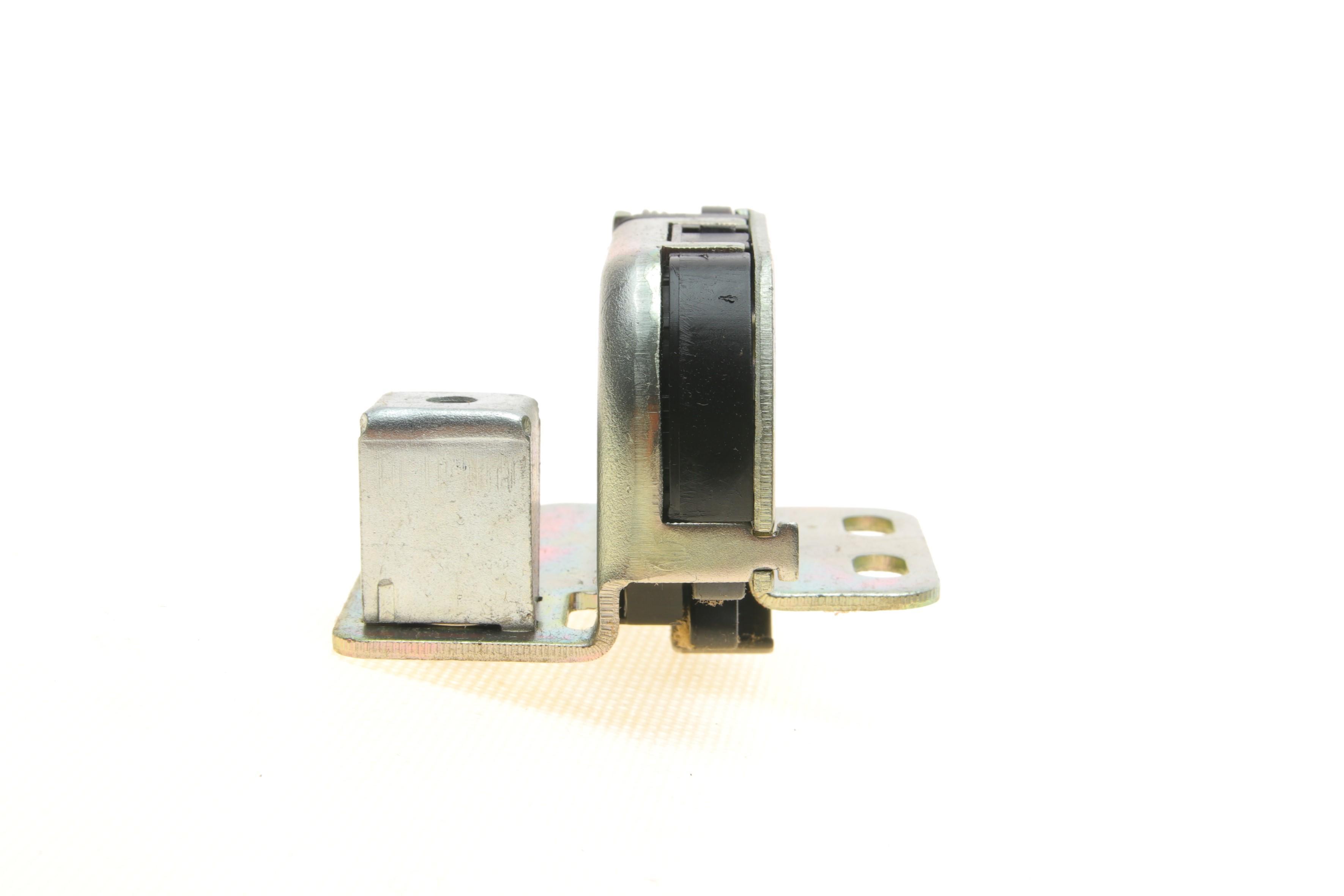 Замок дверей (задній/зверху/L) MB Sprinter 906