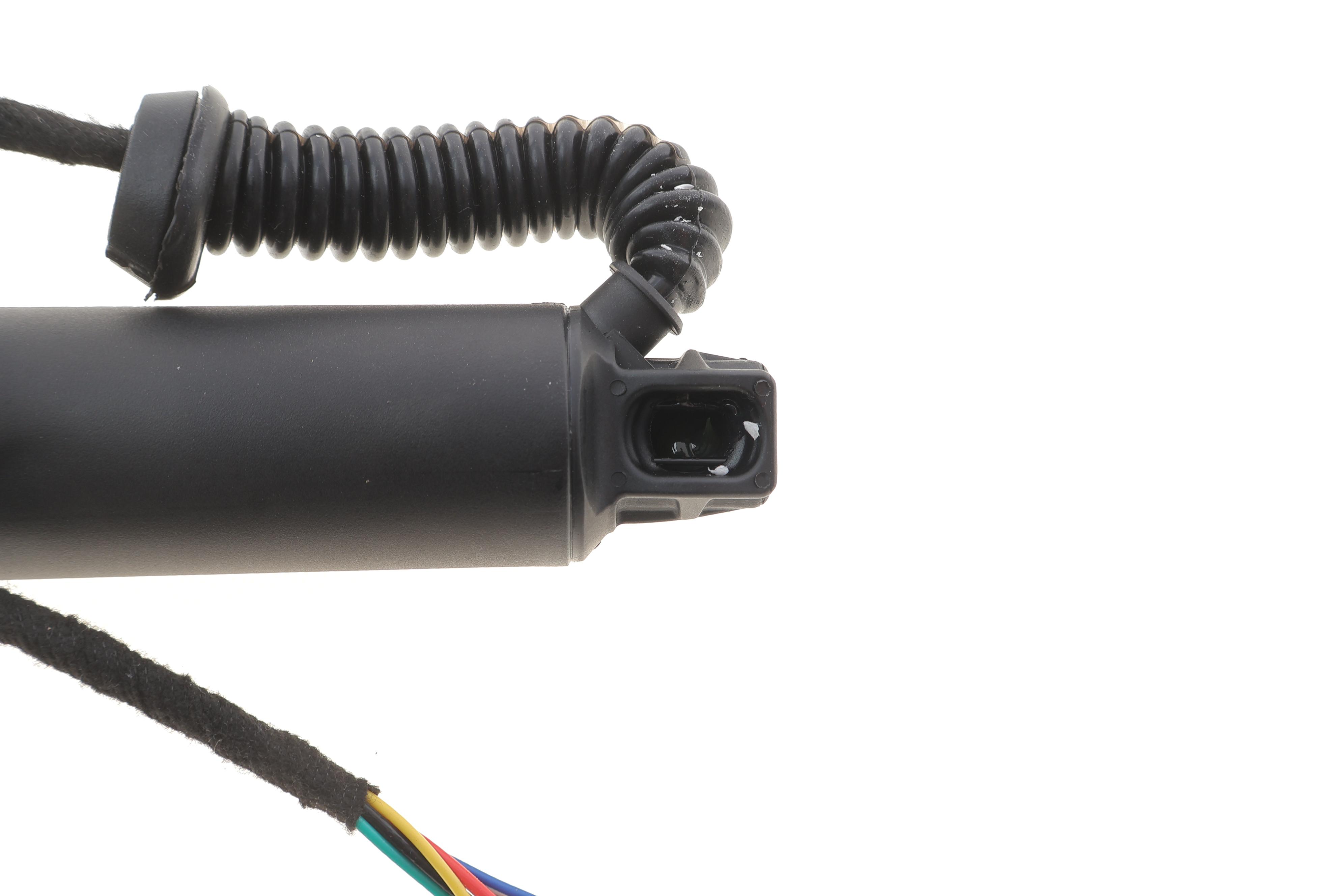 Амортизатор крышки багажника Skoda Superb III (3V5) 15- (R) (электро)