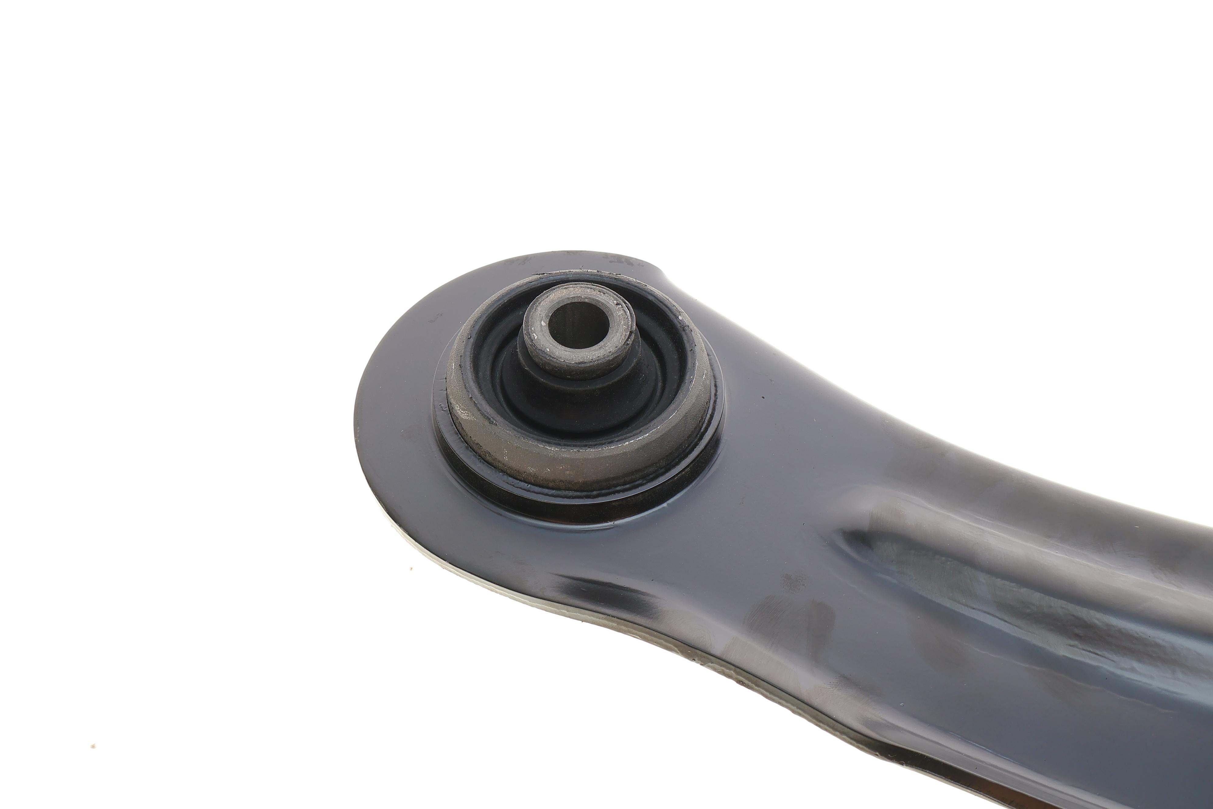 Важіль підвіски (передній/знизу) (R) Renault Captur 13-