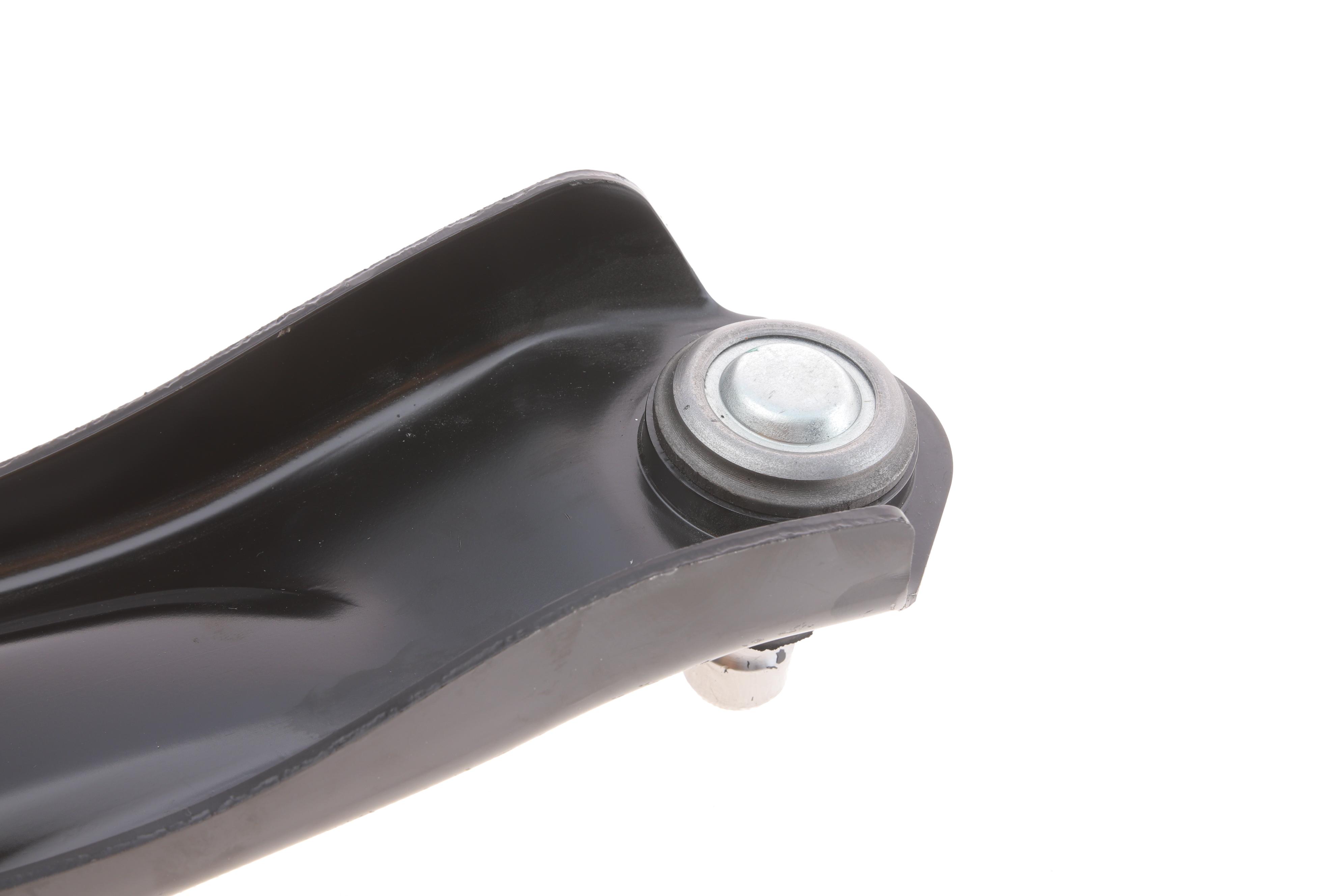 Важіль підвіски (передній/знизу) (R) Nissan Qashqai II/Renault Kadjar 13-