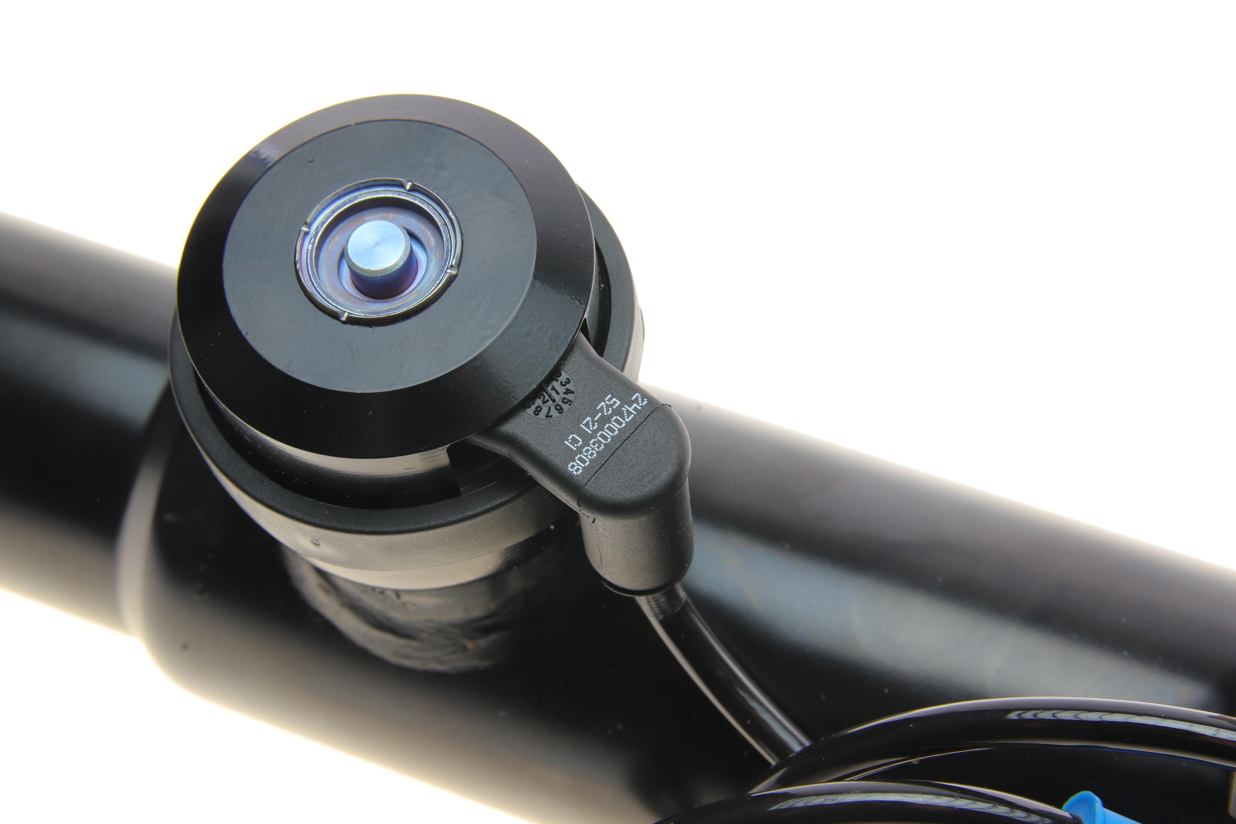 Амортизатор (передний) (R) BMW X5 (F15) 13-