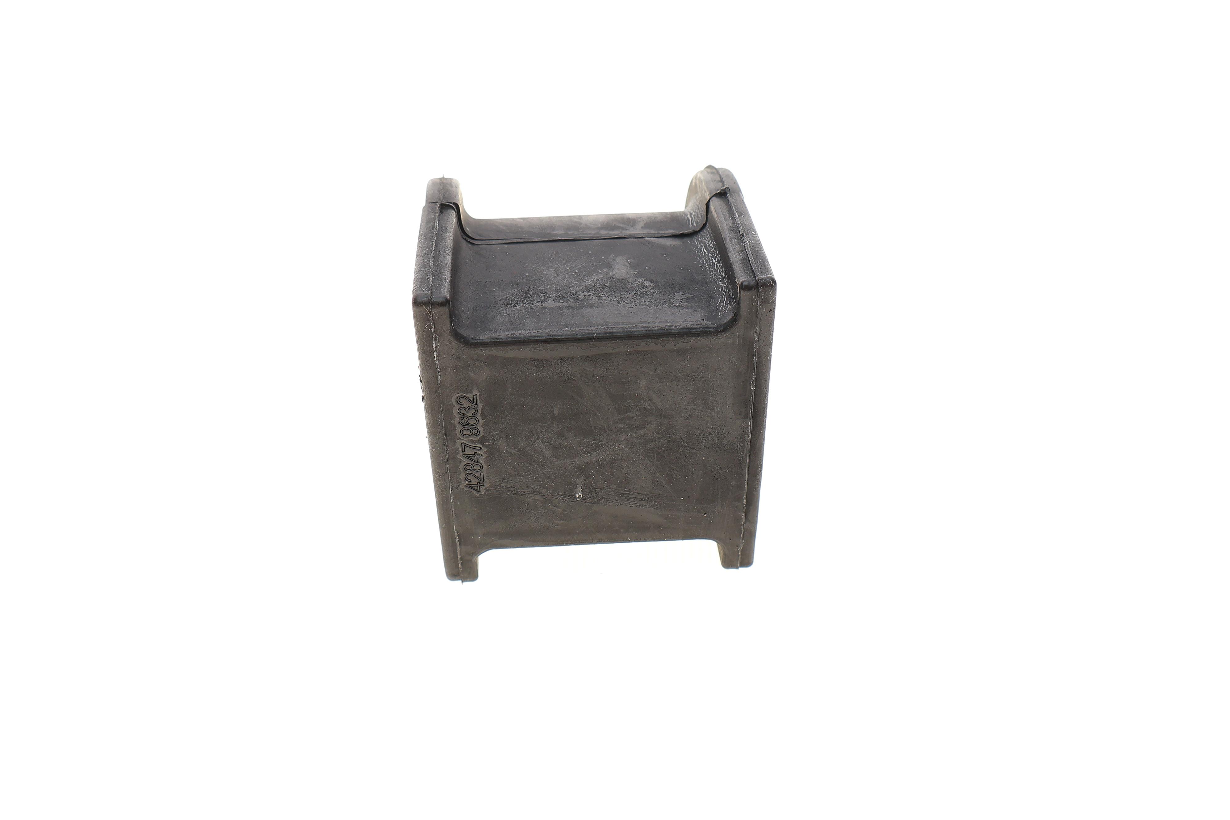 Втулка стабилизатора (переднего) Toyota Hilux 04-