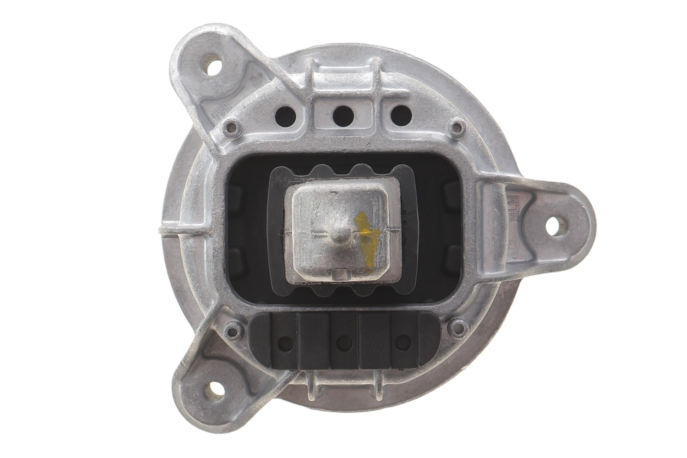 Подушка двигателя (R) BMW 5 (F10/F11) 2.0d xDrive 11-16 (N47/B47)