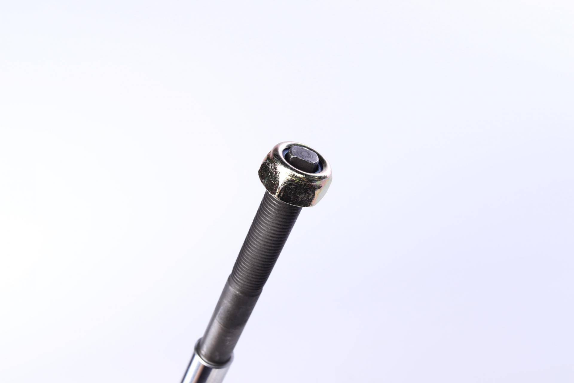 Амортизатор (передній) Nissan Pathfinder III 05-