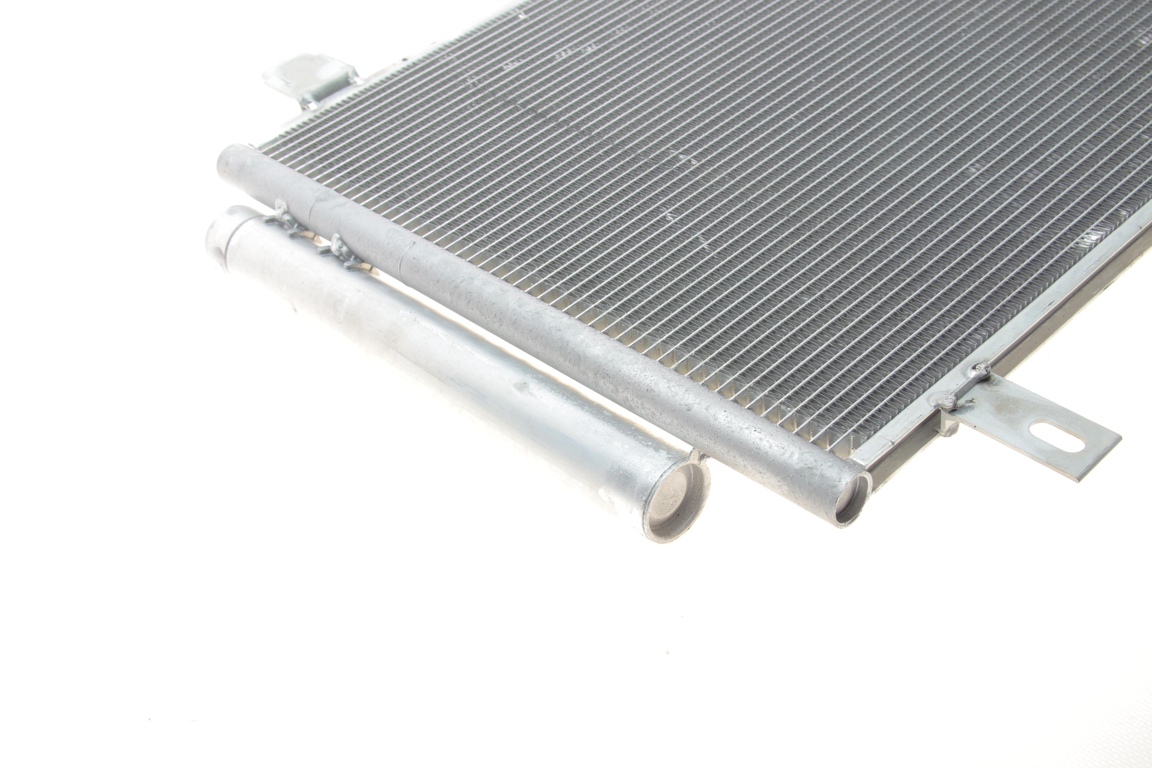 Радиатор кондиционера (с осушителем) Citroen C1/Peugeot 107/Toyota Aygo 1.0/1.4HDi 05-14