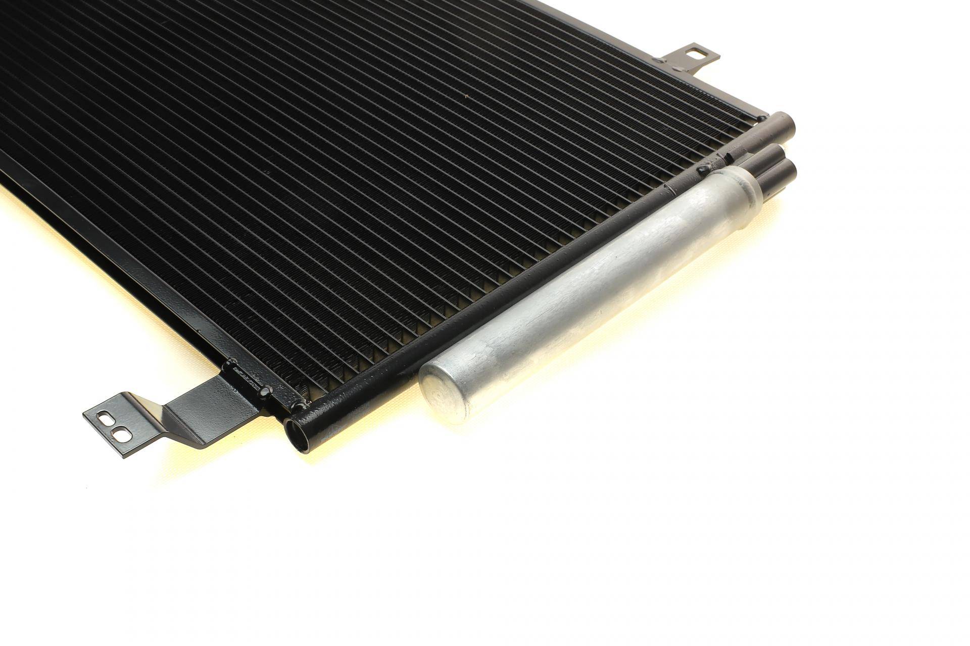 Радіатор кондиціонера Mazda CX-5 2.0/2.2/2.5 AWD 11-17